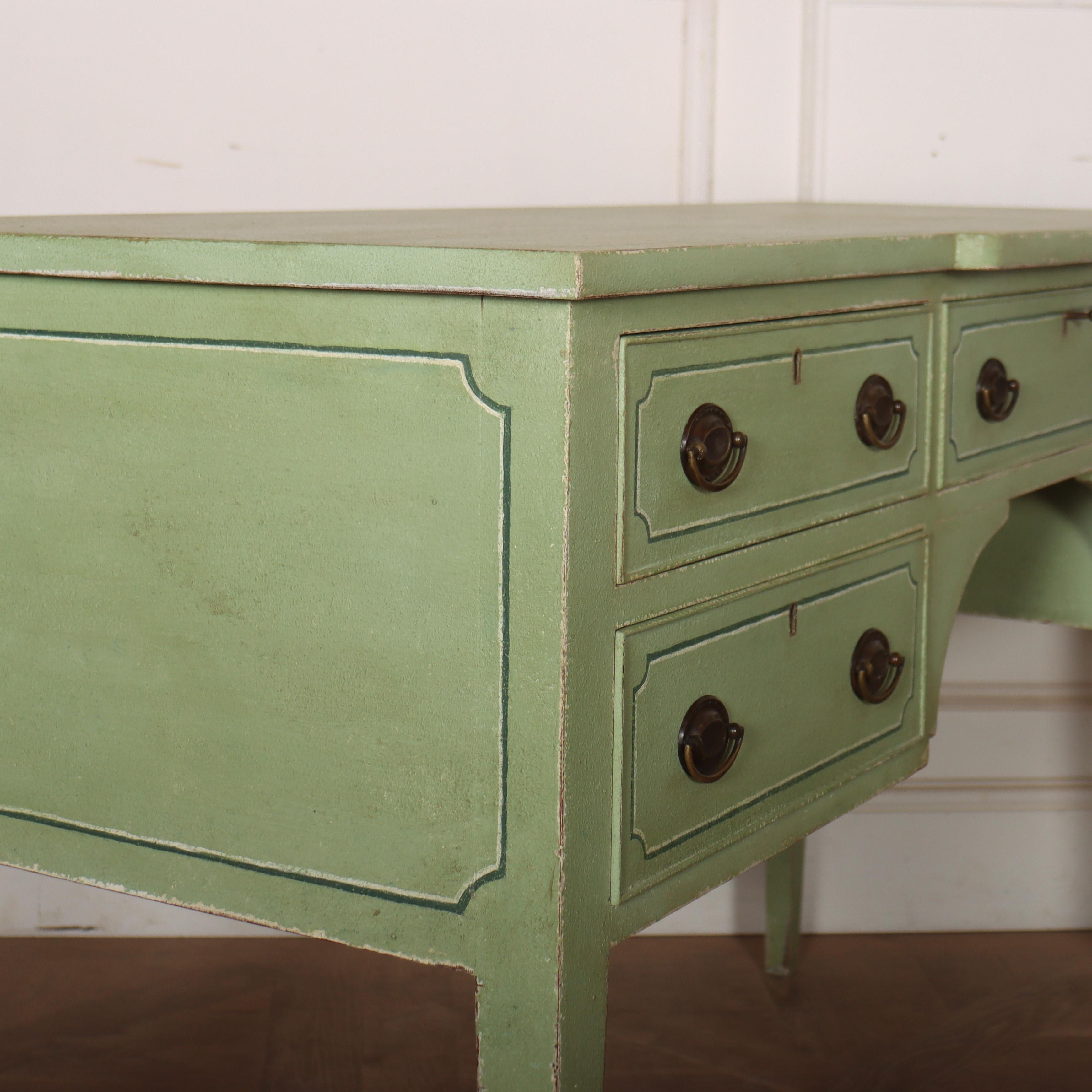 Tavolo da scrittura dipinto inglese del XIX secolo in vendita 1