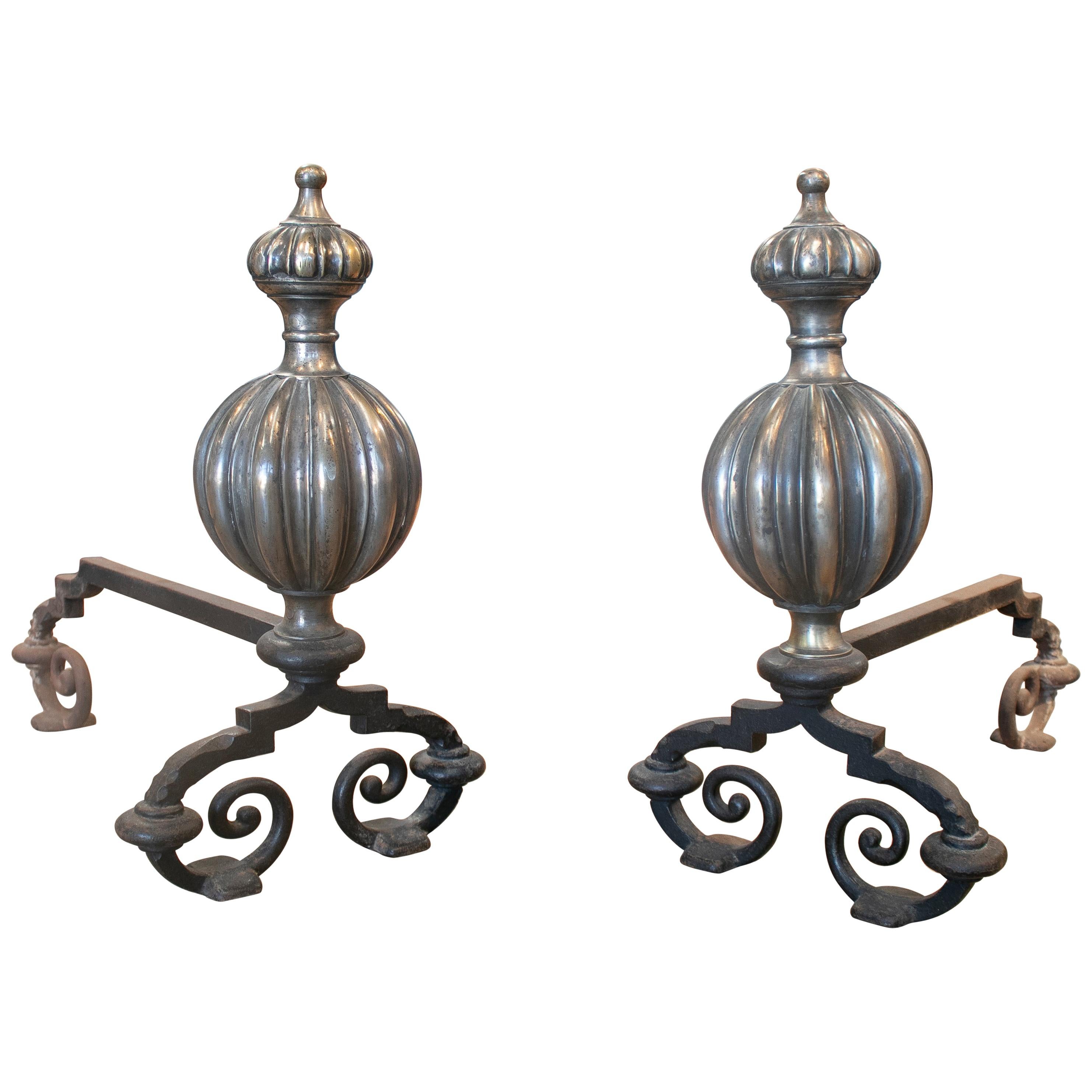 19th Century English Pair of Bronze and Iron Fireplace Andiron Firedogs