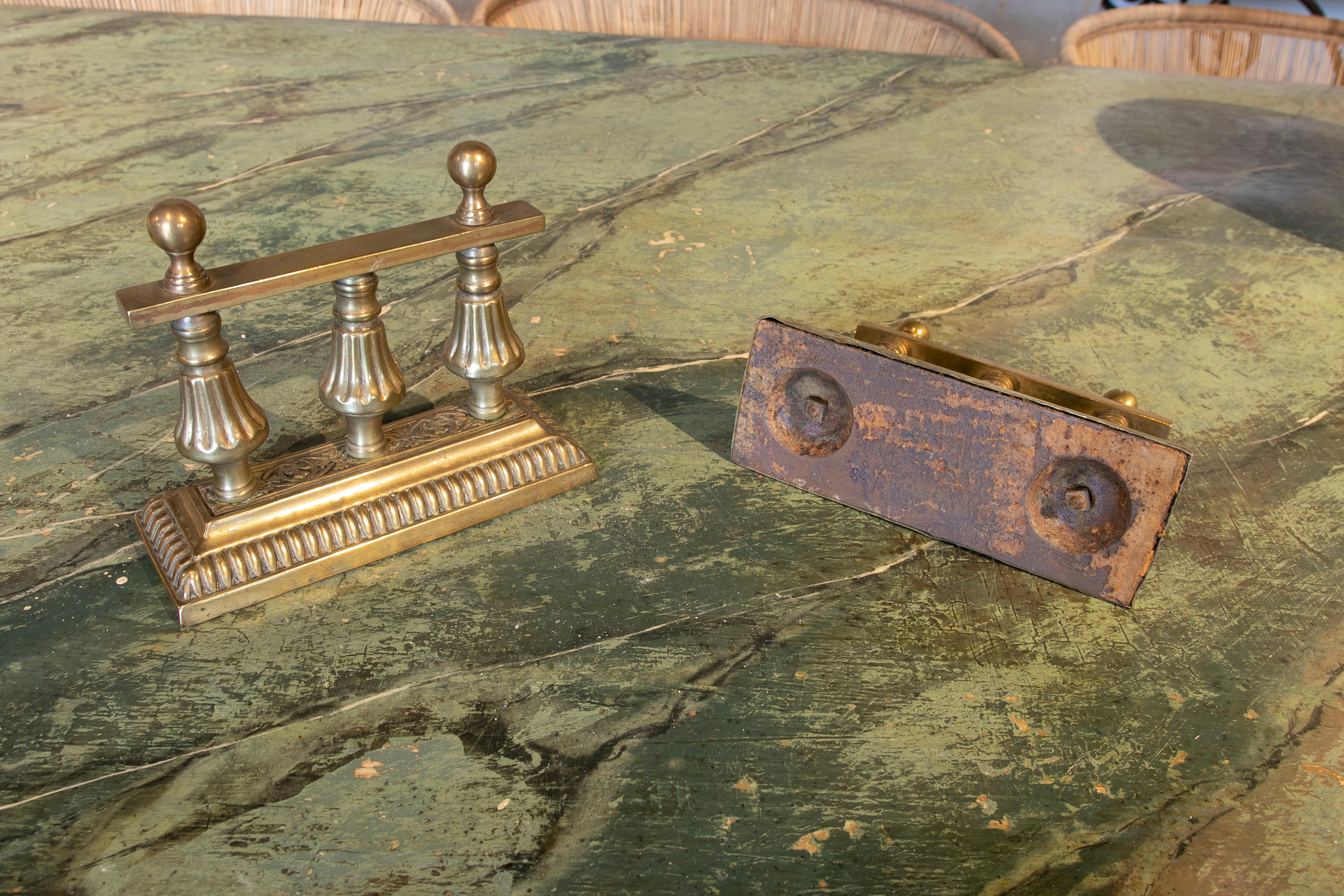 Bronze Paire de commodes anglaises en bronze du 19ème siècle en vente