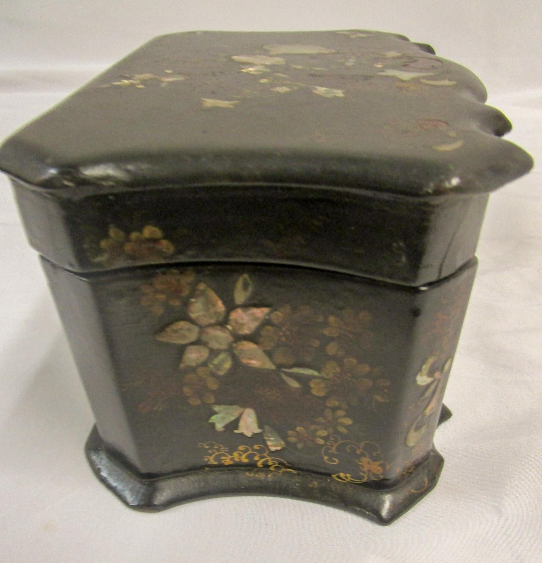 19th Century English Papier Mâché Tea Caddy with Abalone Inlay 2