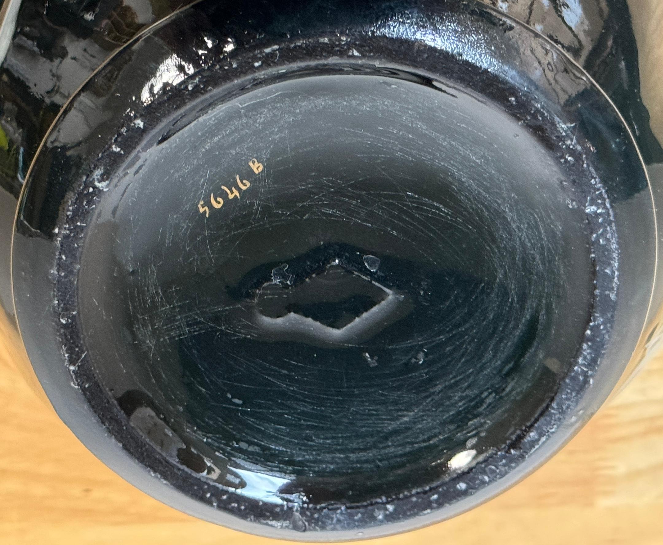 Vaso da cache allegorico in pâte-sur-pâte inglese del XIX secolo, di George Jones in vendita 6