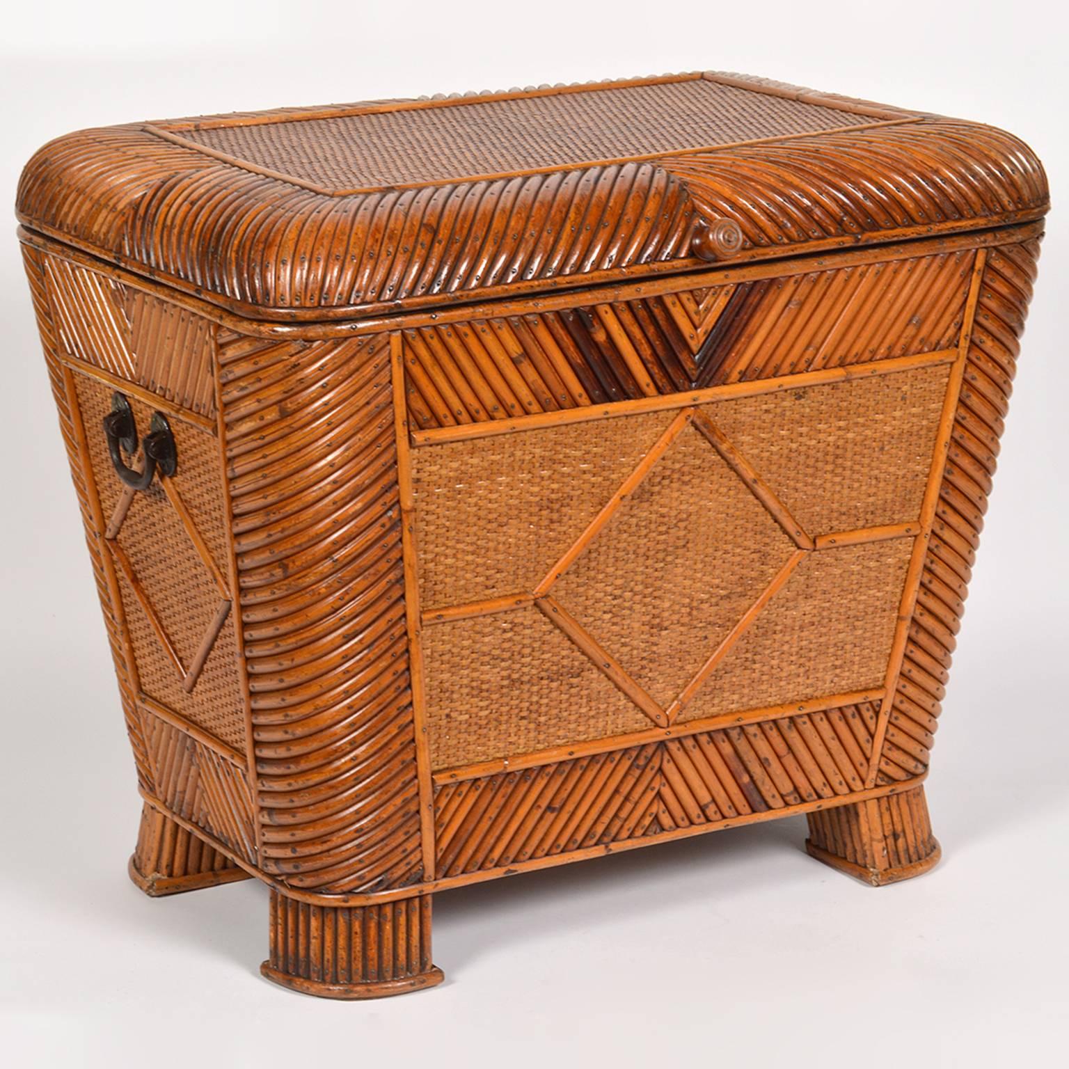 19th Century English Patterned Bamboo and Raffia Weave Covered Storage Box 3