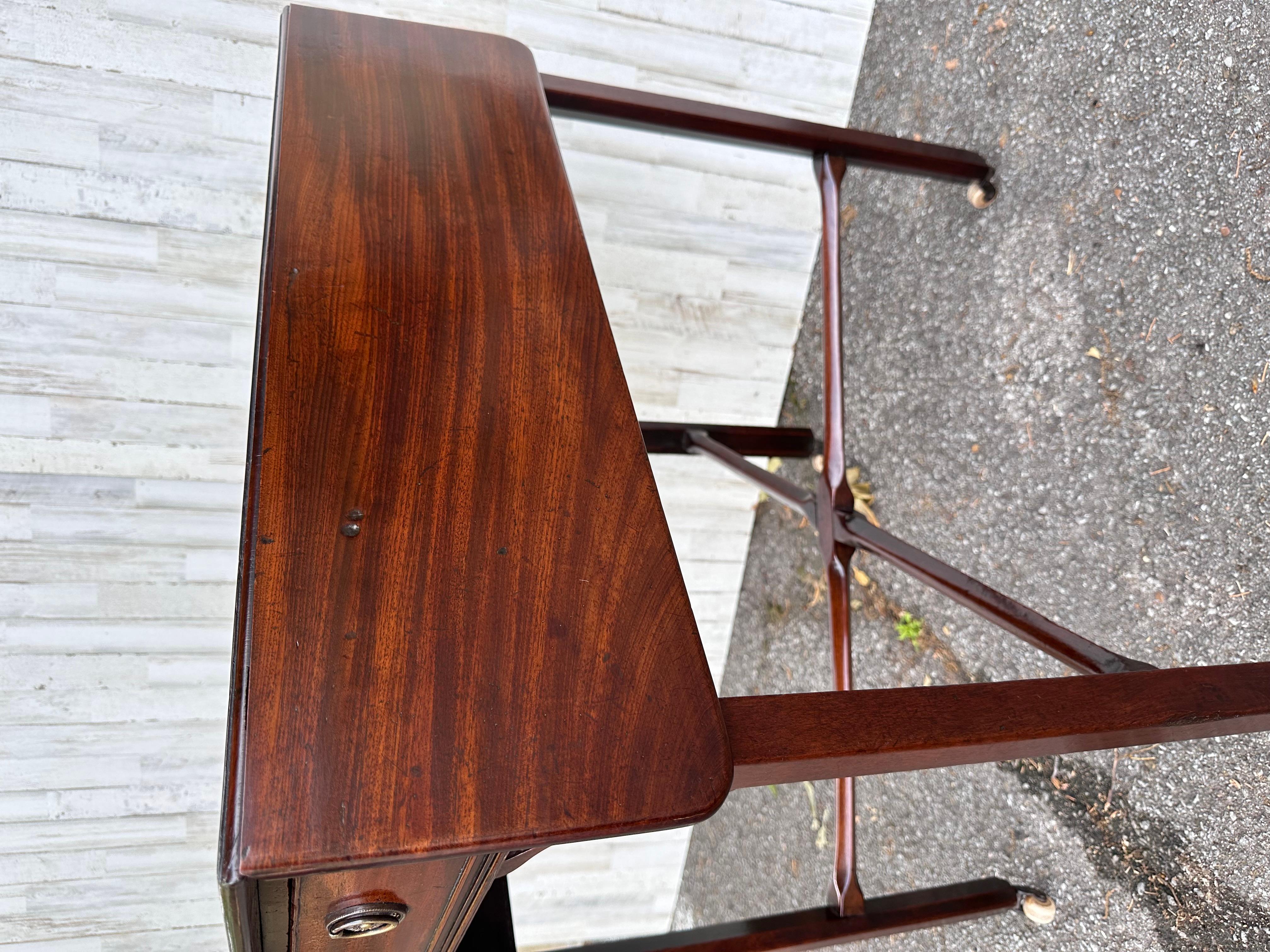 Mesa inglesa Pembroke del siglo XIX Inglés en venta