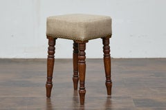 Englischer Hocker aus kleiner Eiche des 19. Jahrhunderts mit einzigartiger Platte und Leinenpolsterung