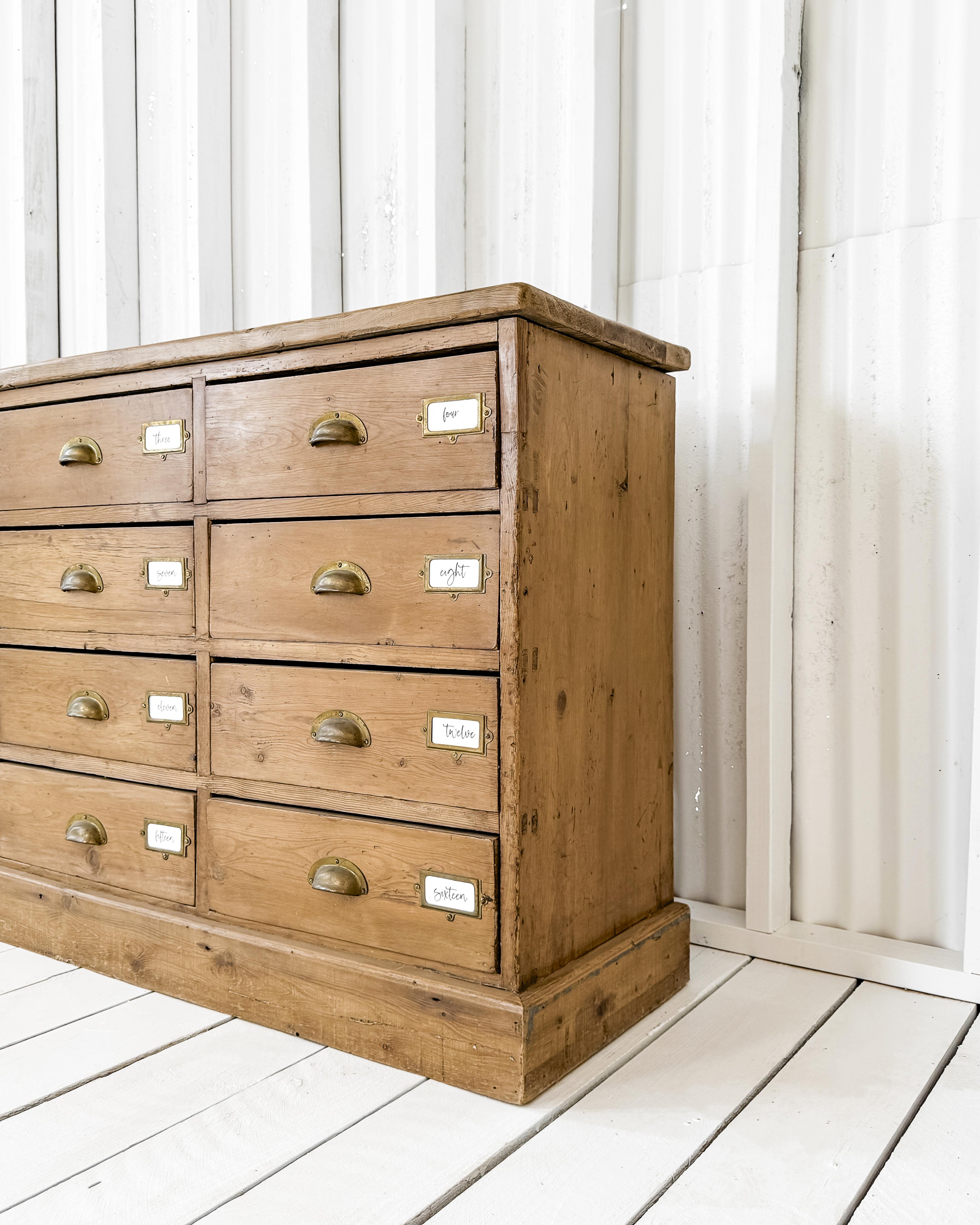 19th Century English Pine 16-Drawer Sorting Cabinet 3