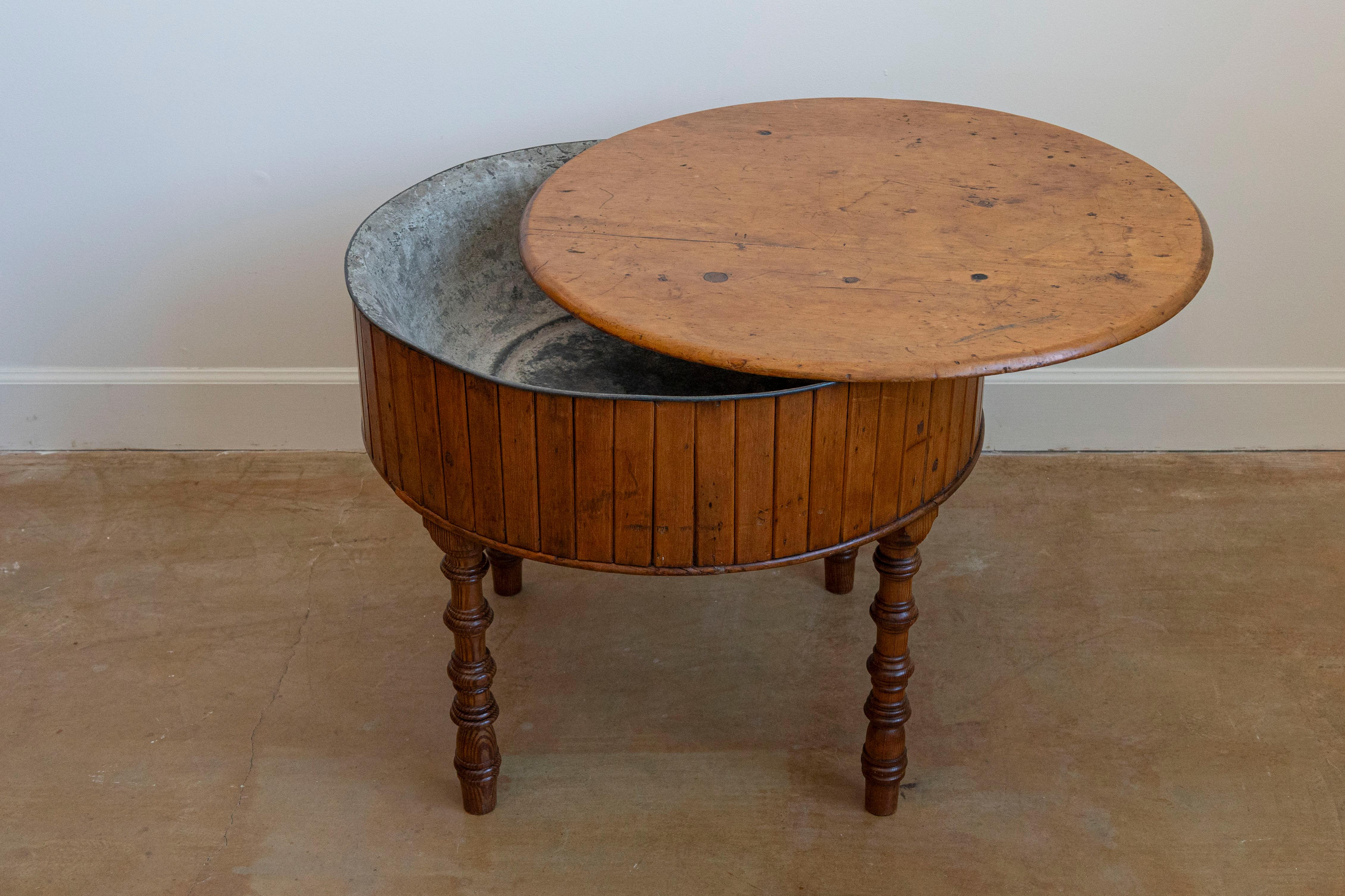 19th Century English Pine and Faux Bamboo Drum Table with Inner Metal Basin In Good Condition For Sale In Atlanta, GA