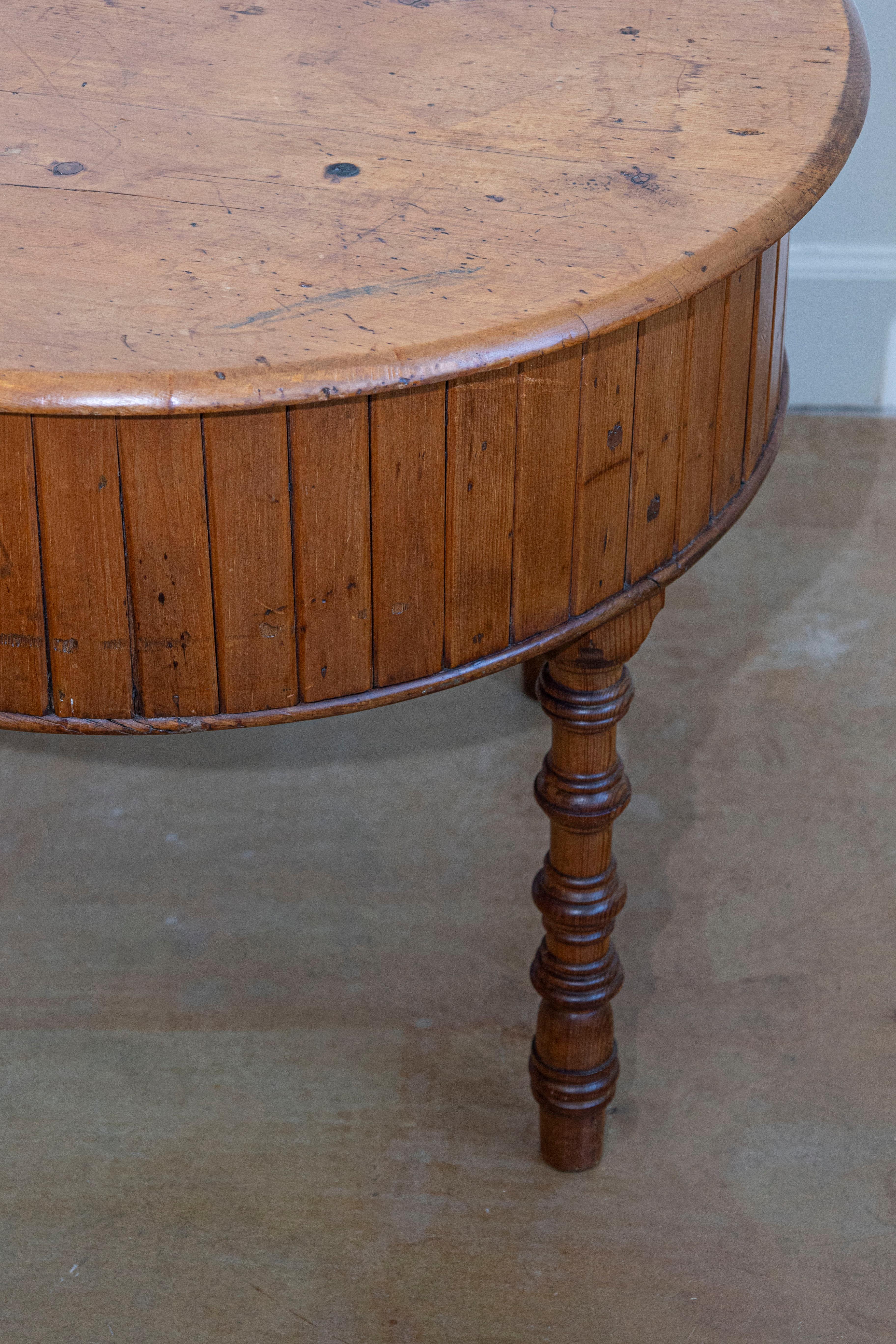 19th Century English Pine and Faux Bamboo Drum Table with Inner Metal Basin For Sale 5