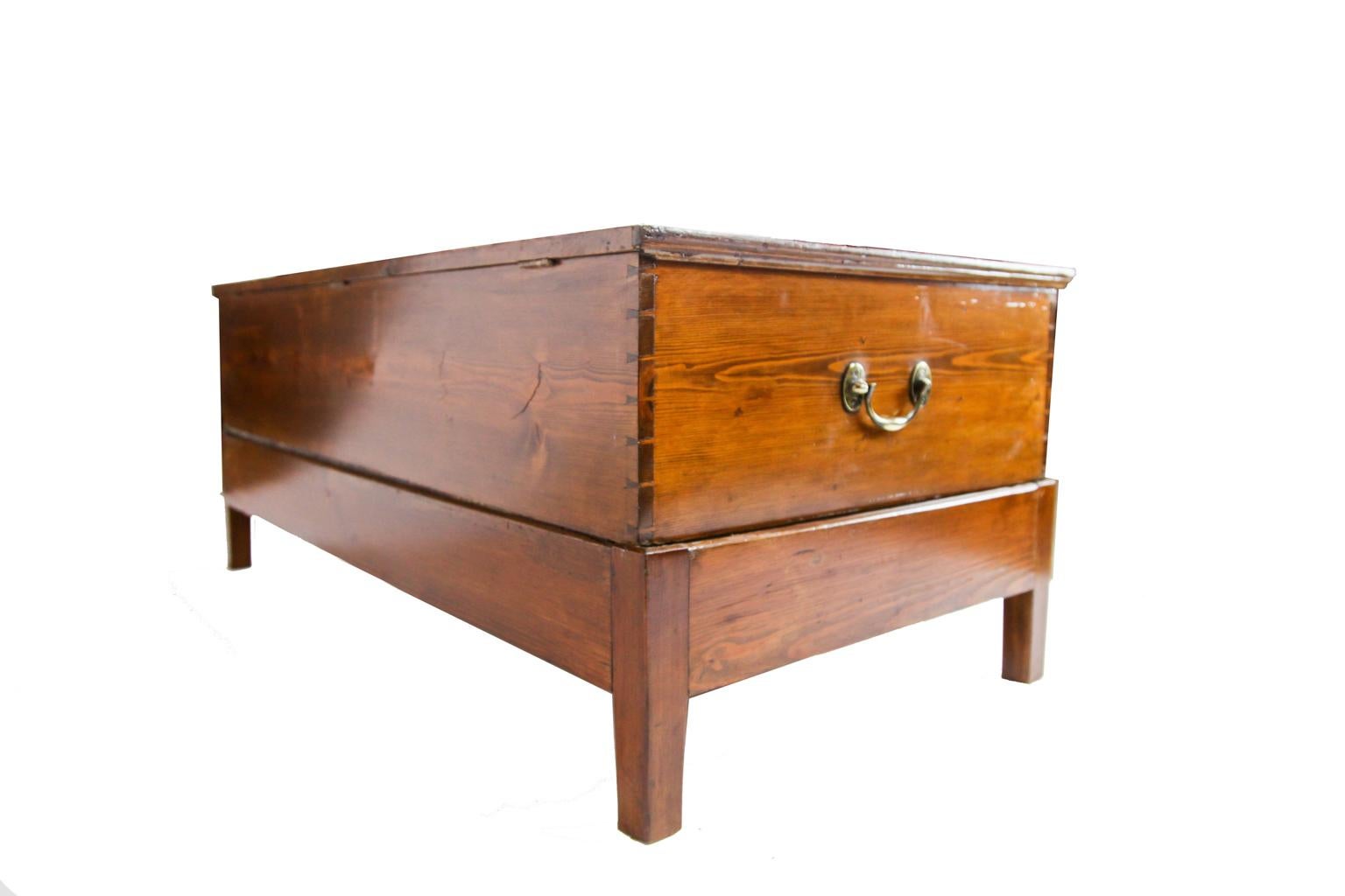 19th Century English Pine Blanket Box on Stand 2