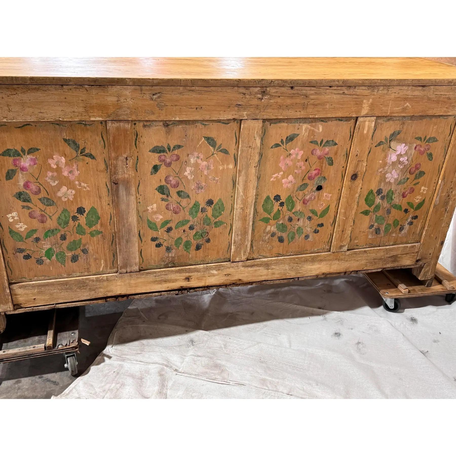 Englischer Kiefer-Frontschrank aus dem 19. im Angebot 7