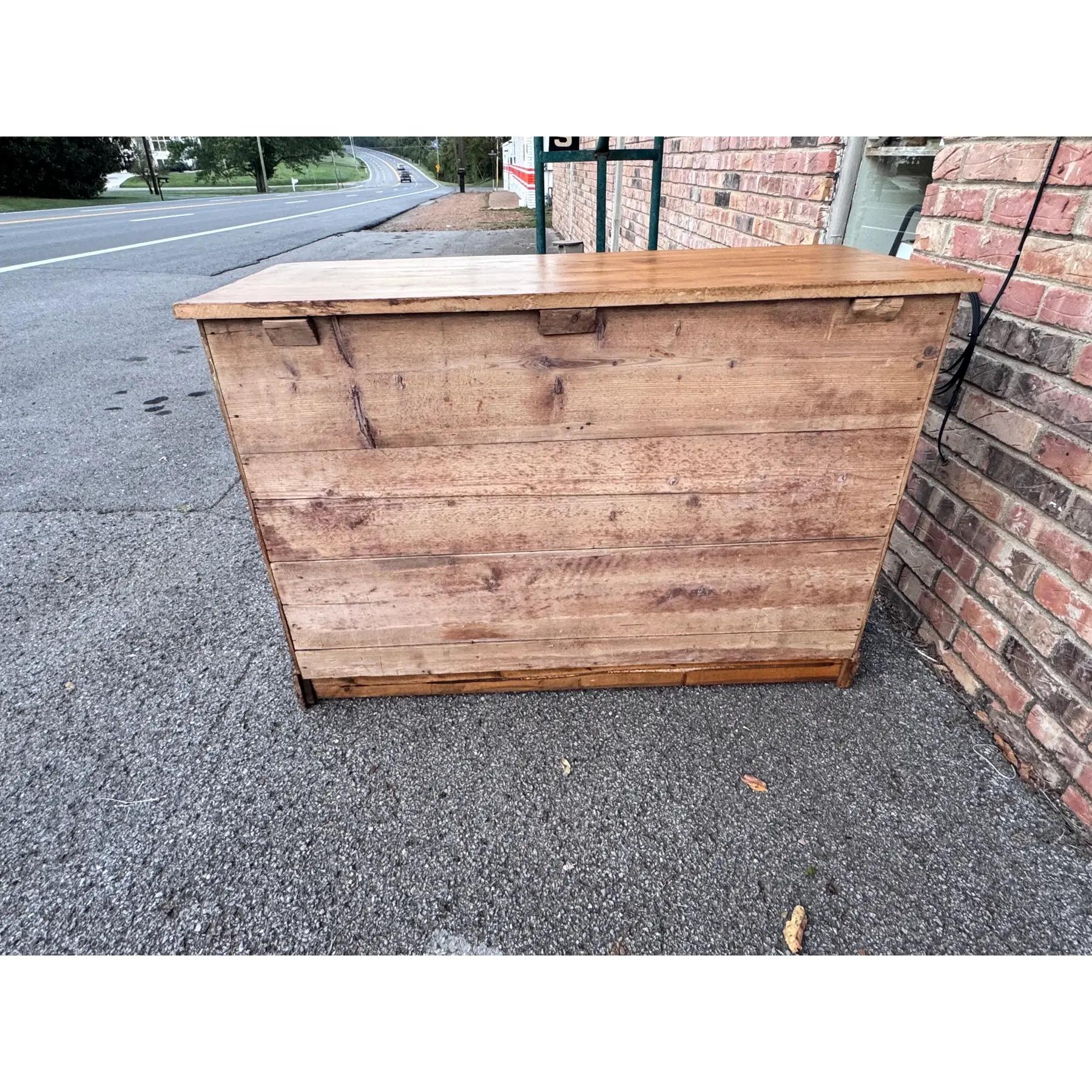 19th Century English Pine Chest Drawers For Sale 9