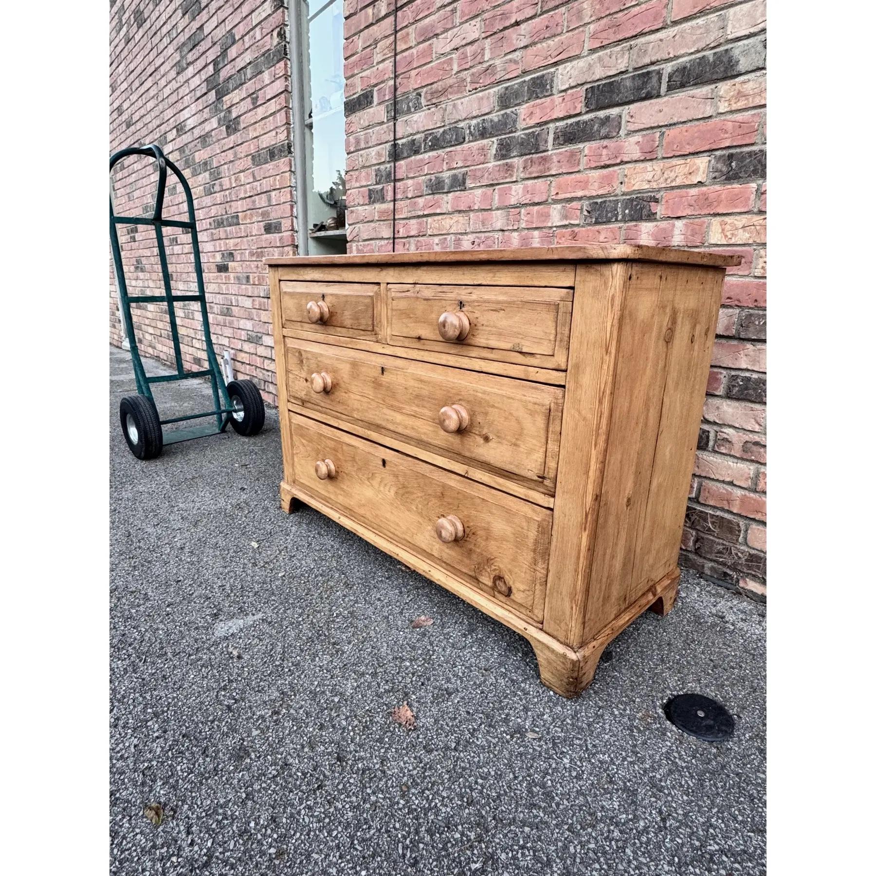 19th Century English Pine Chest Drawers For Sale 2