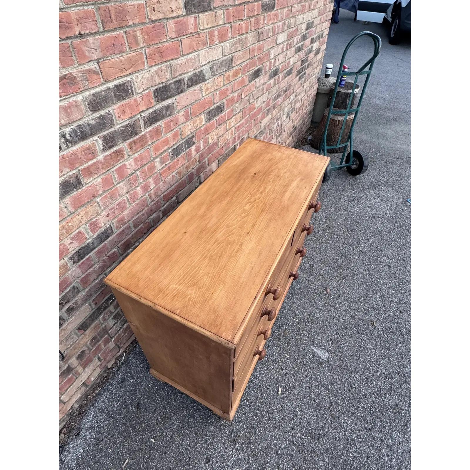 19th Century English Pine Chest Drawers in vendita 1