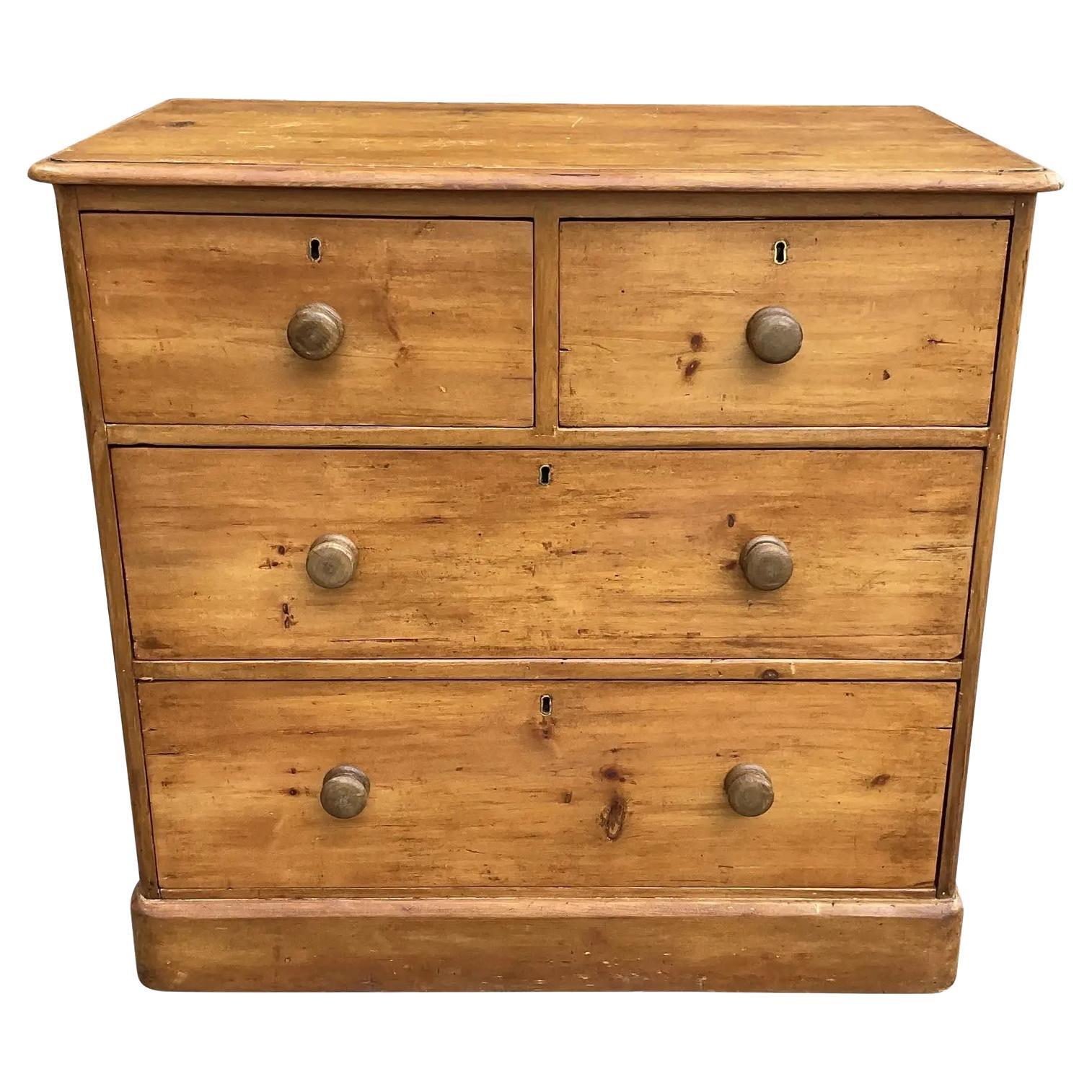 19th Century English Pine Chest For Sale at 1stDibs