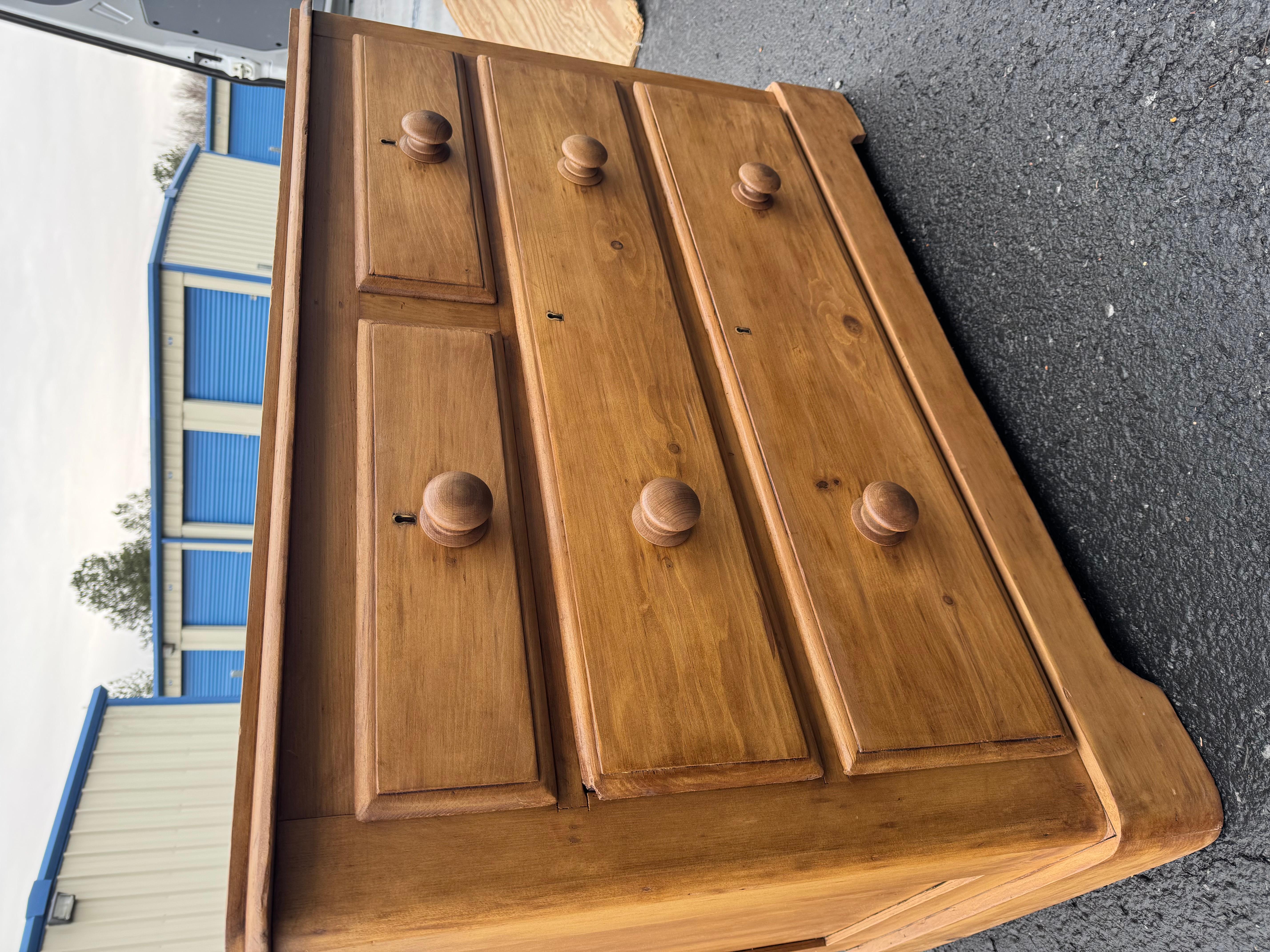 19th Century English Pine Chest of Drawers 6