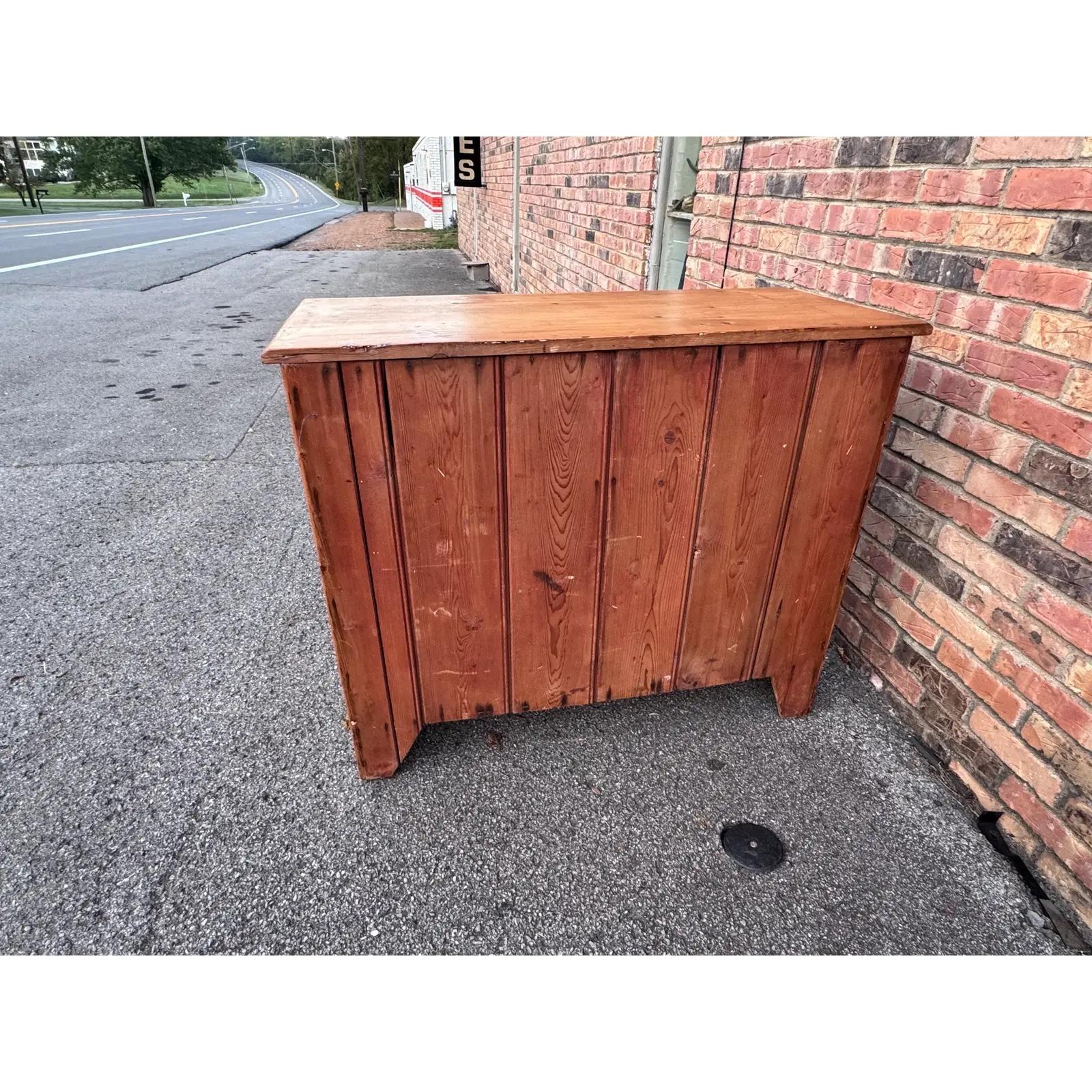 19th Century English Pine Chest of Drawers in vendita 6