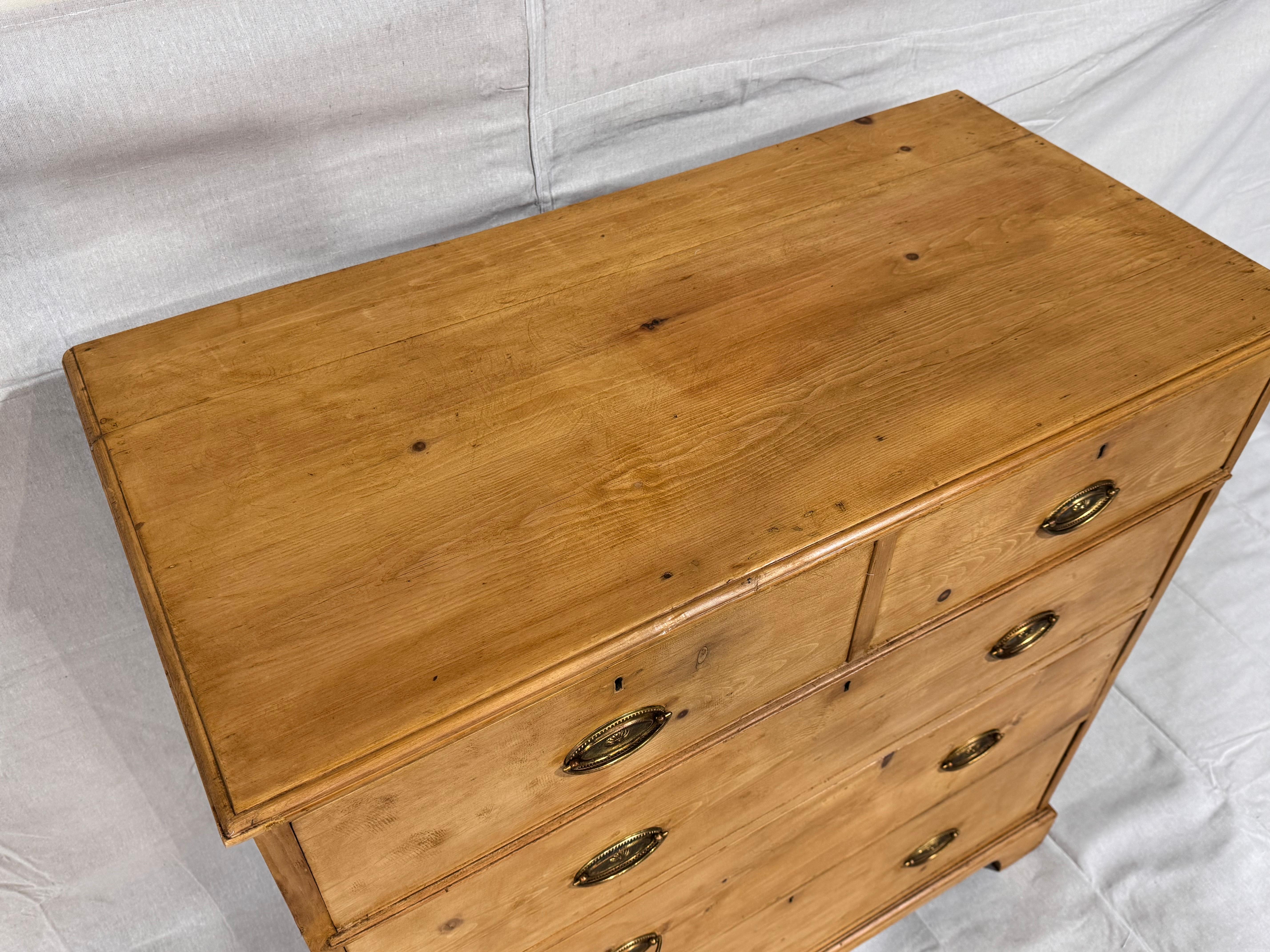Mid-19th Century 19th Century English Pine Chest of Drawers