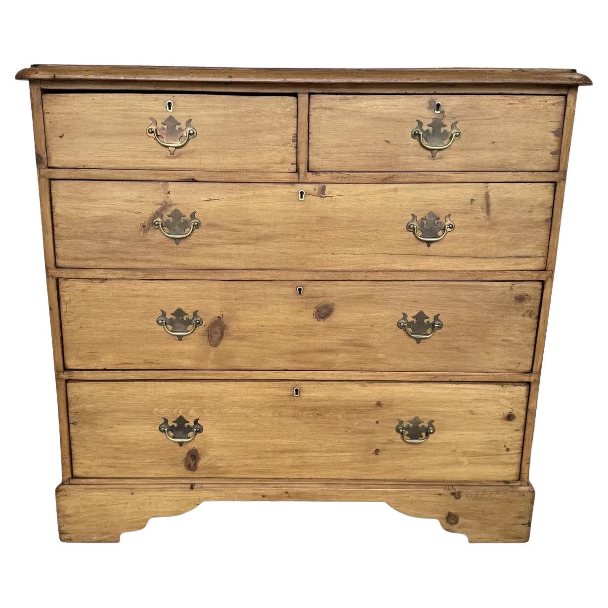 19th Century English Pine Chest of Drawers For Sale