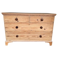 19th Century English Pine Chest of Drawers