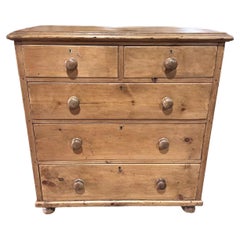 Englische Kiefernholzkommode aus dem 19.