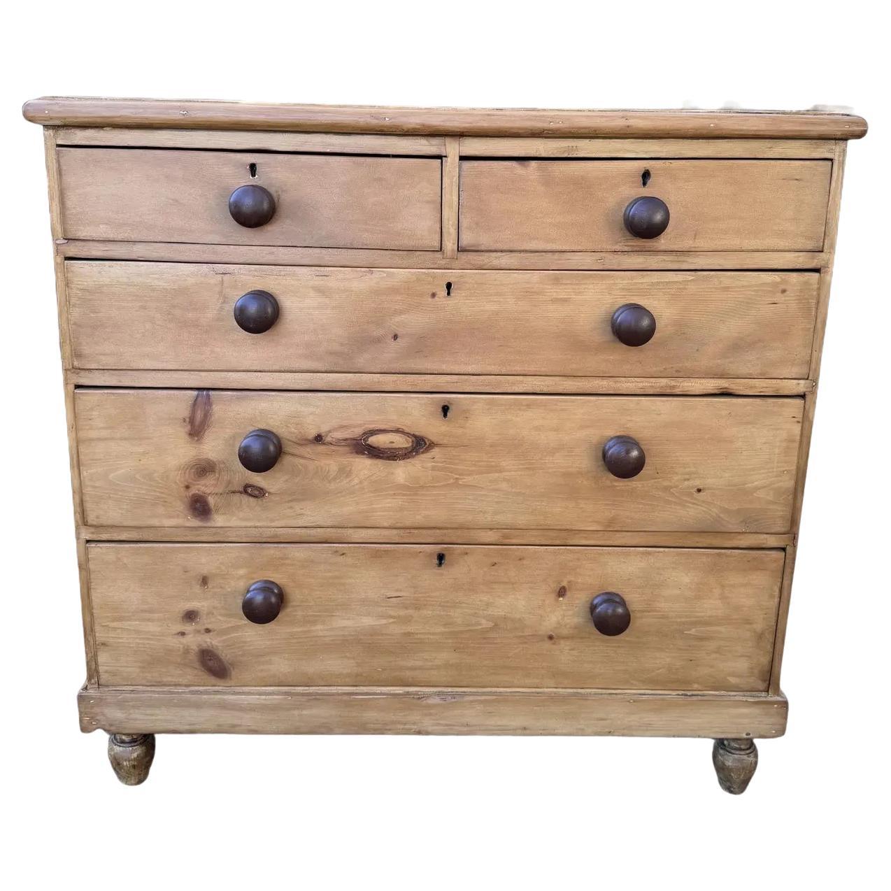 19th Century English Pine Chest of Drawers For Sale