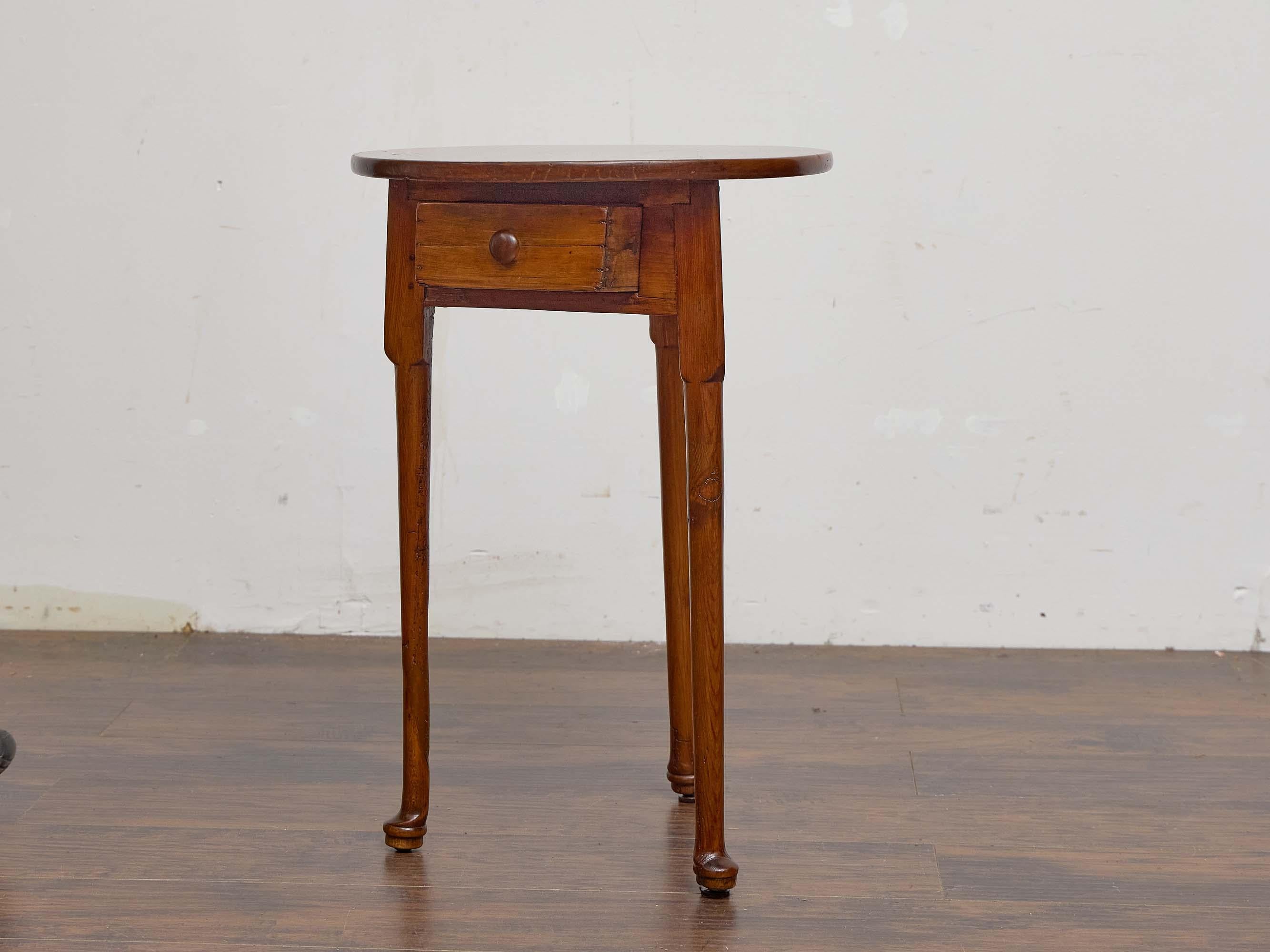 19th Century English Pine Cricket Table with Single Drawer and Pad Feet For Sale 2