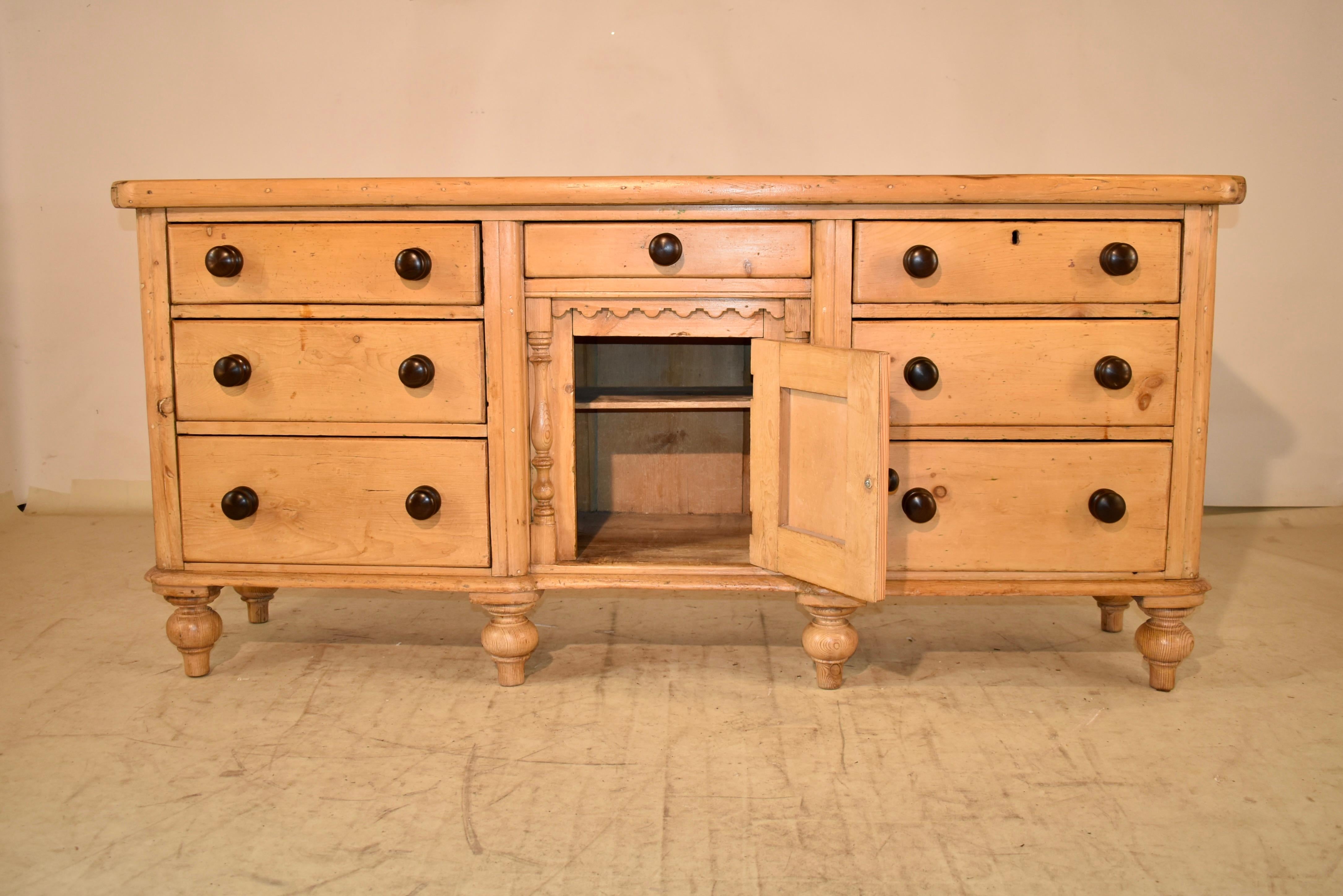 19th Century English Pine Dresser Base For Sale 5
