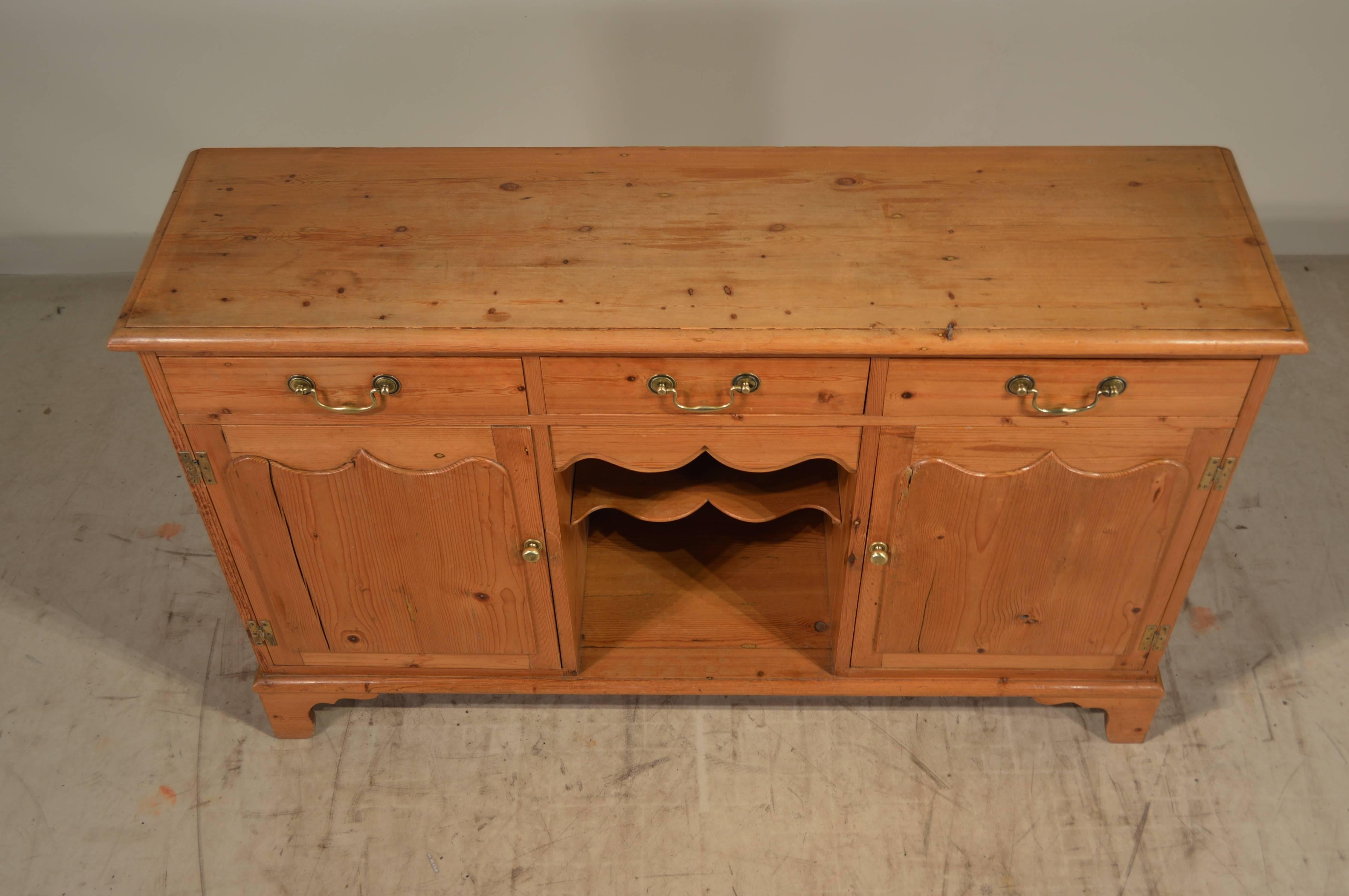 Victorian 19th Century English Pine Dresser For Sale