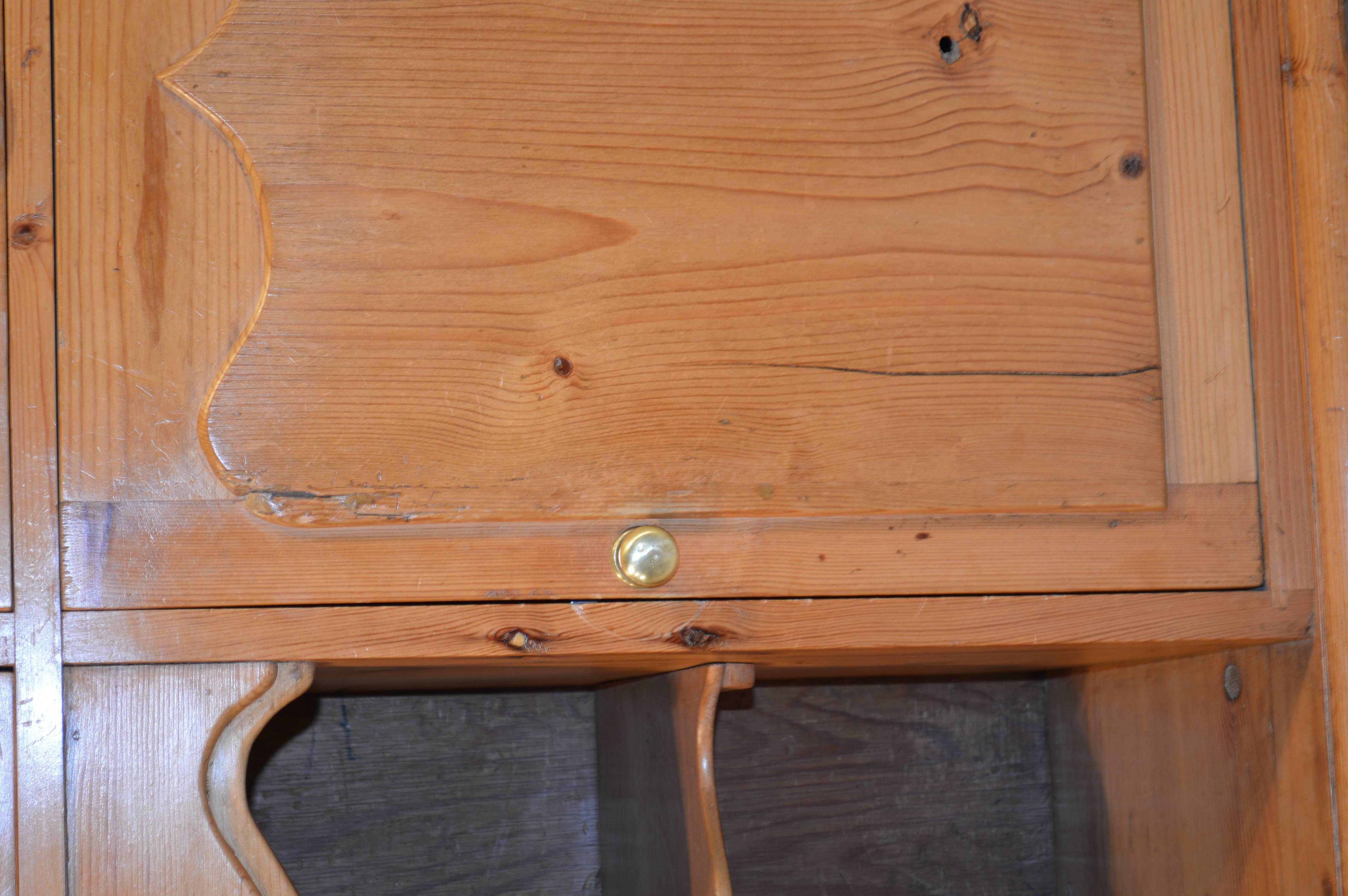 19th Century English Pine Dresser 1