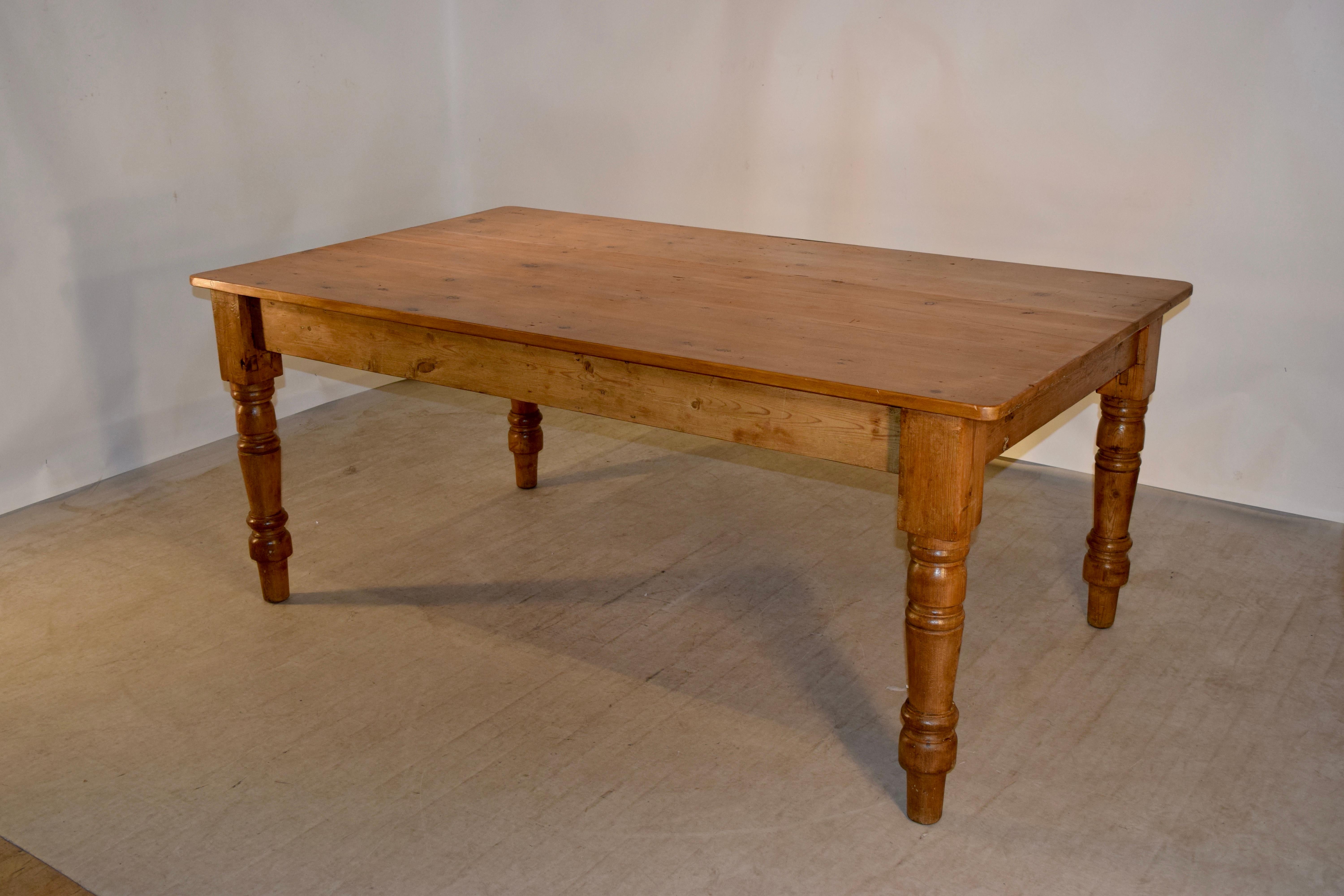 19th Century English Pine Farm Table (Viktorianisch)