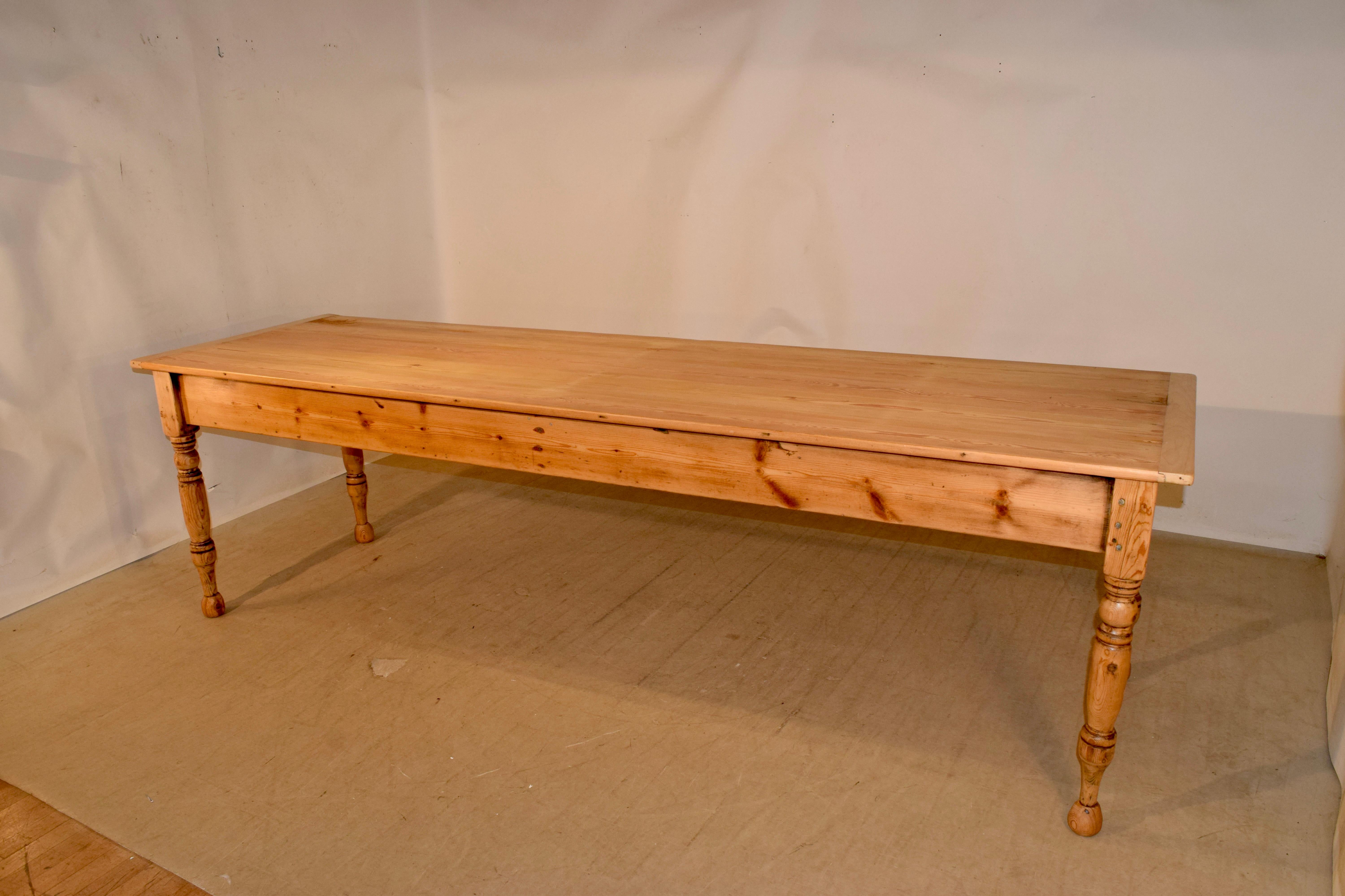 19th Century English Pine Farm Table For Sale 2