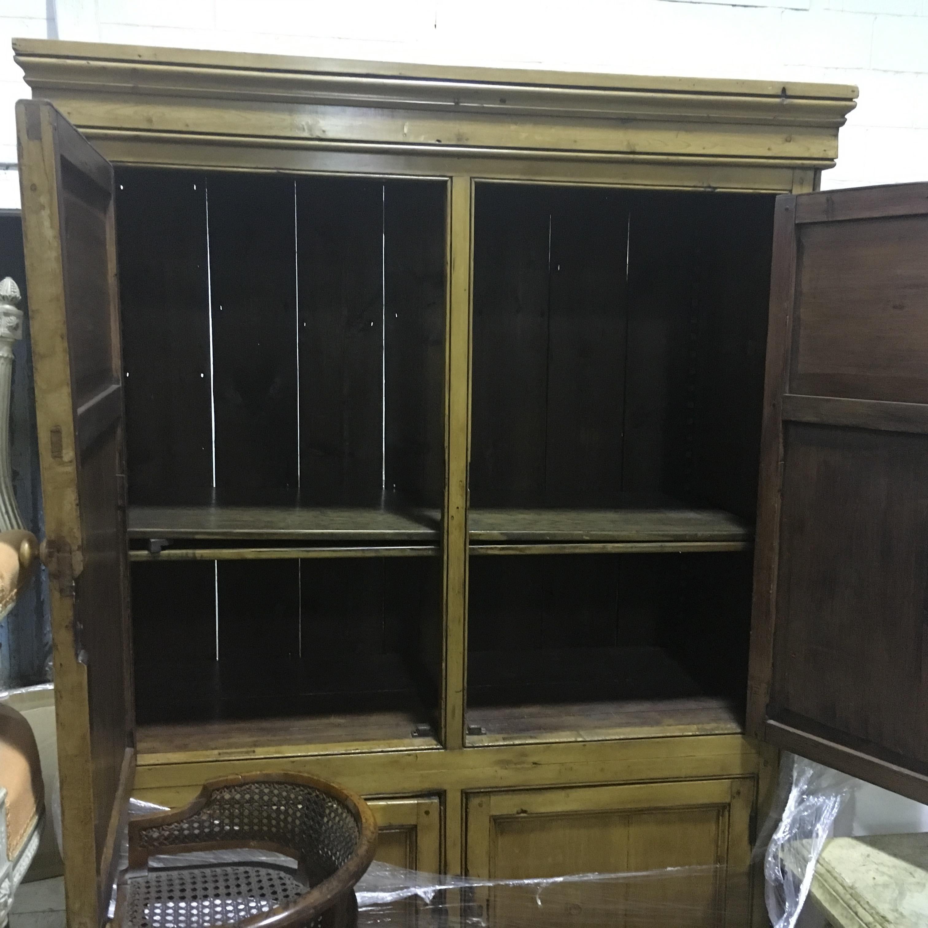 British 19th Century English Pine Four-Door Cabinet For Sale