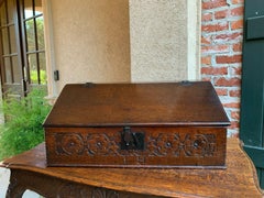 19th century English Pine Oak Bible Box Display Stand Desk Lectern Gothic