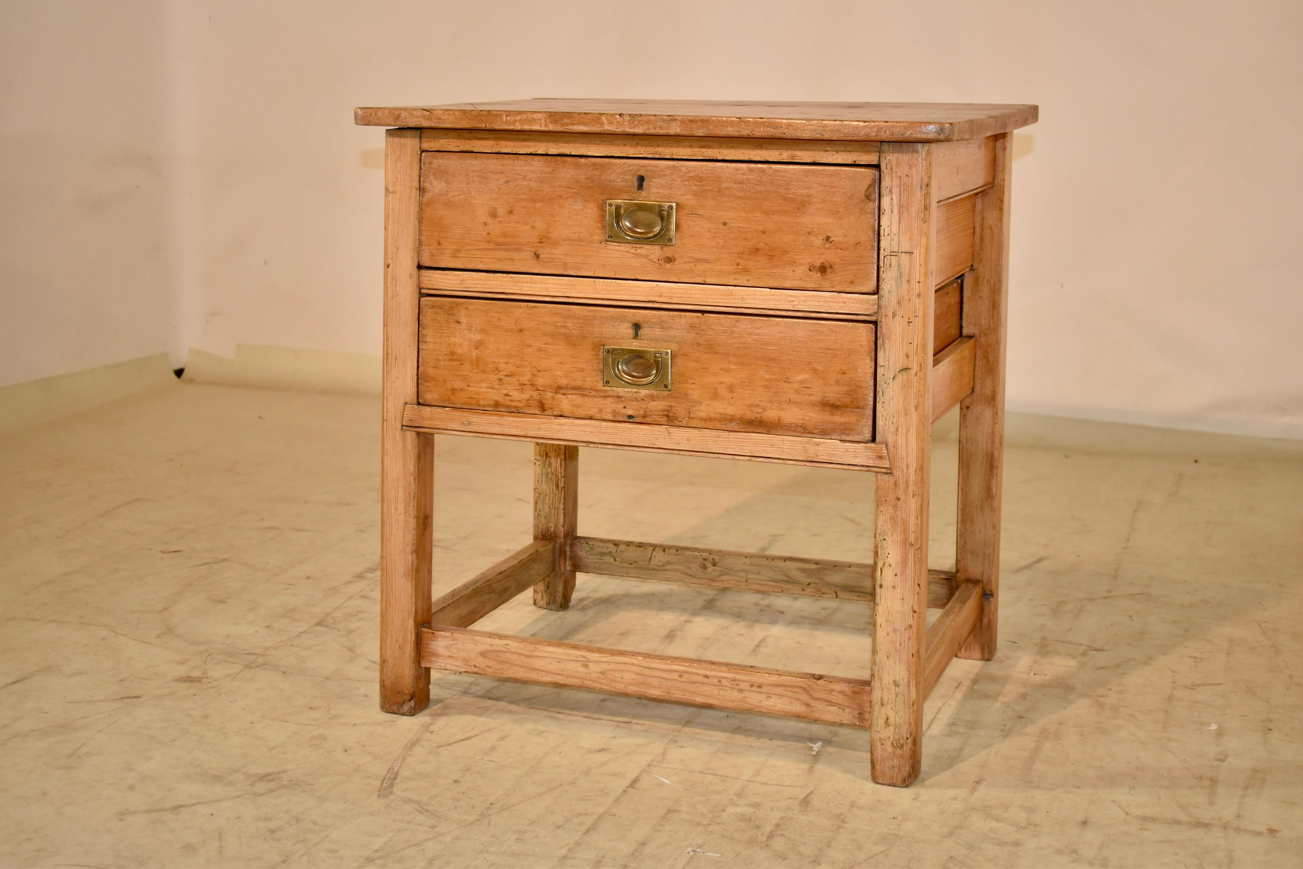 19th Century English Pine Side Table For Sale 1