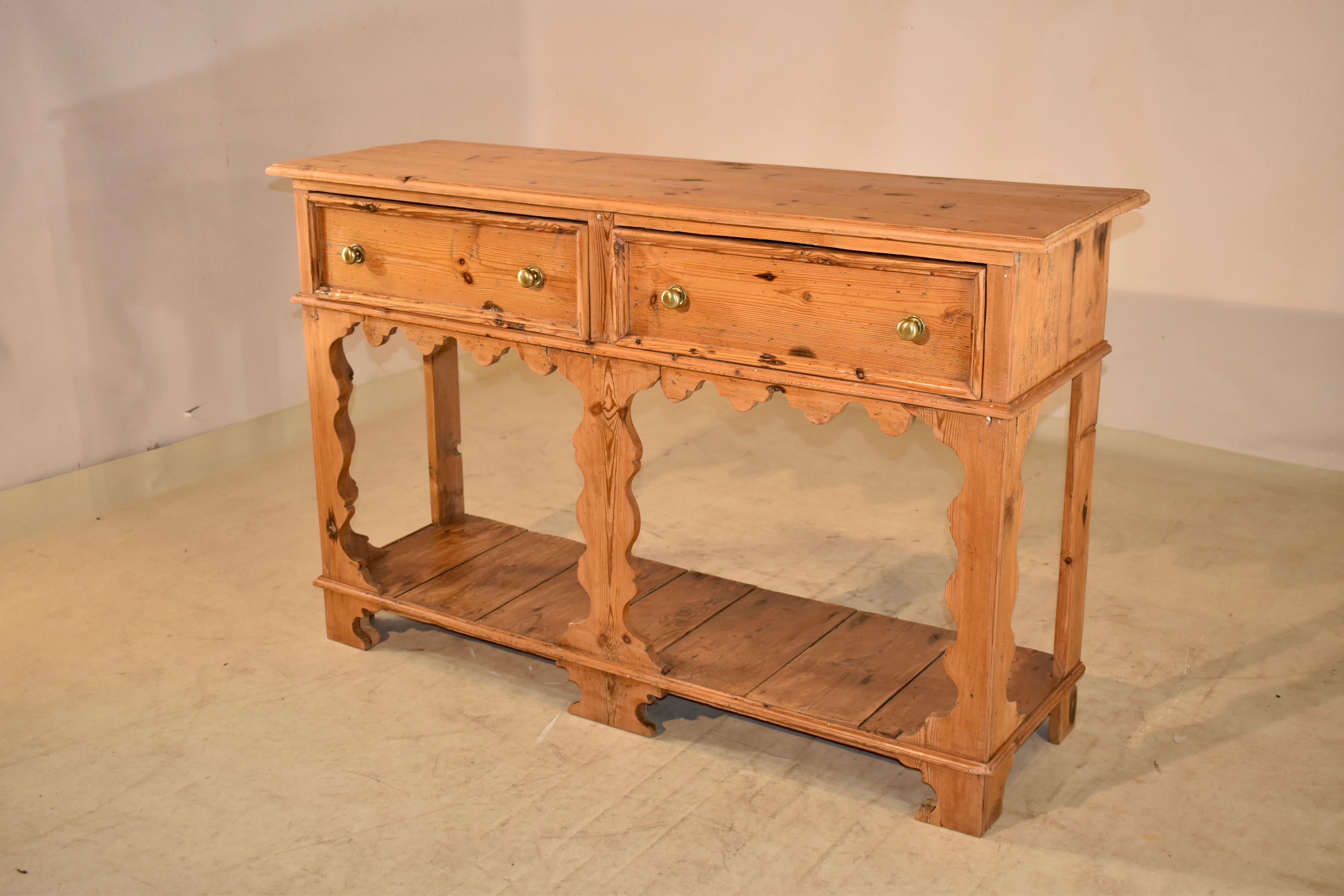19th Century English Pine Sideboard In Good Condition For Sale In High Point, NC
