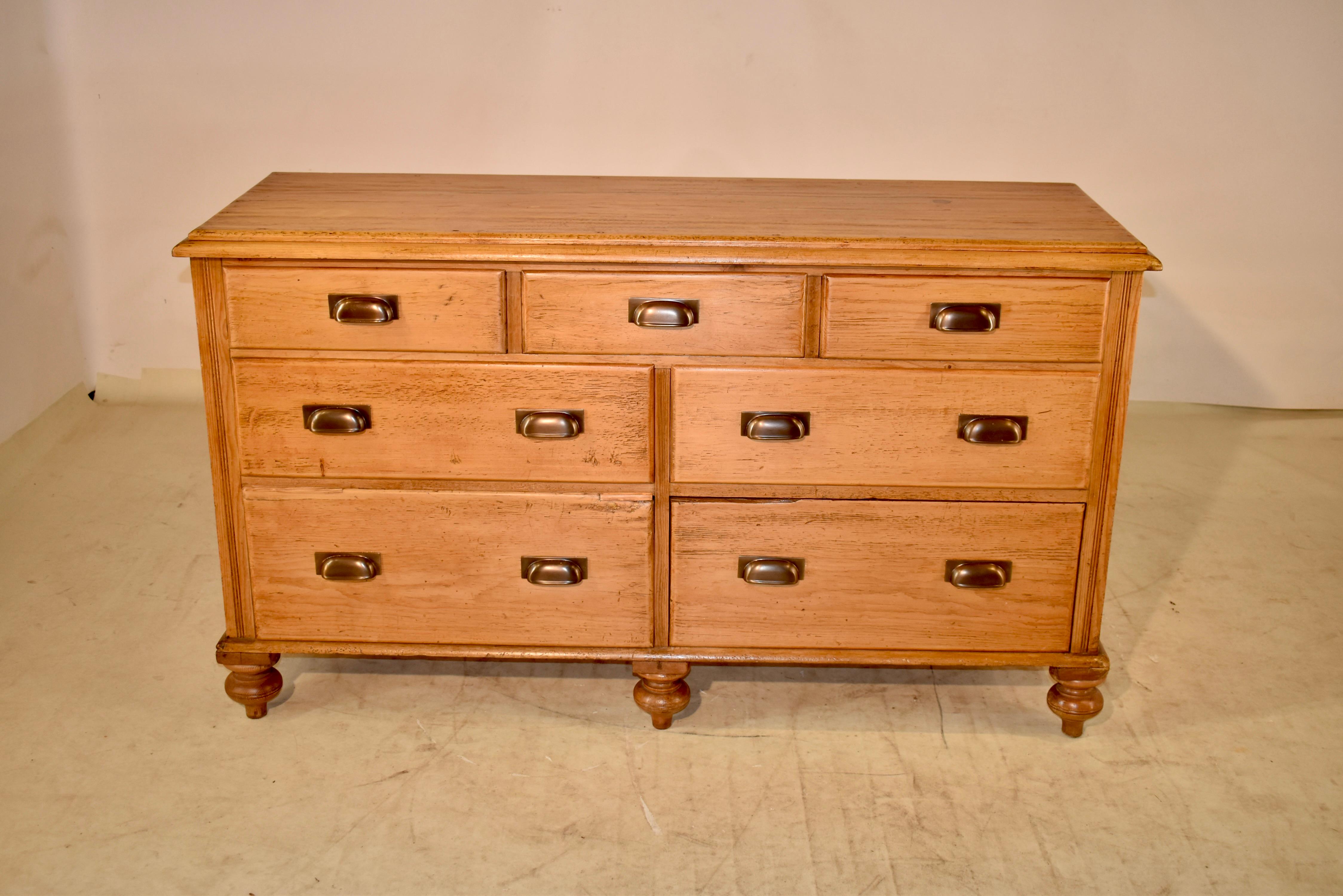 19th Century English Pine Wide Chest of Drawers 2