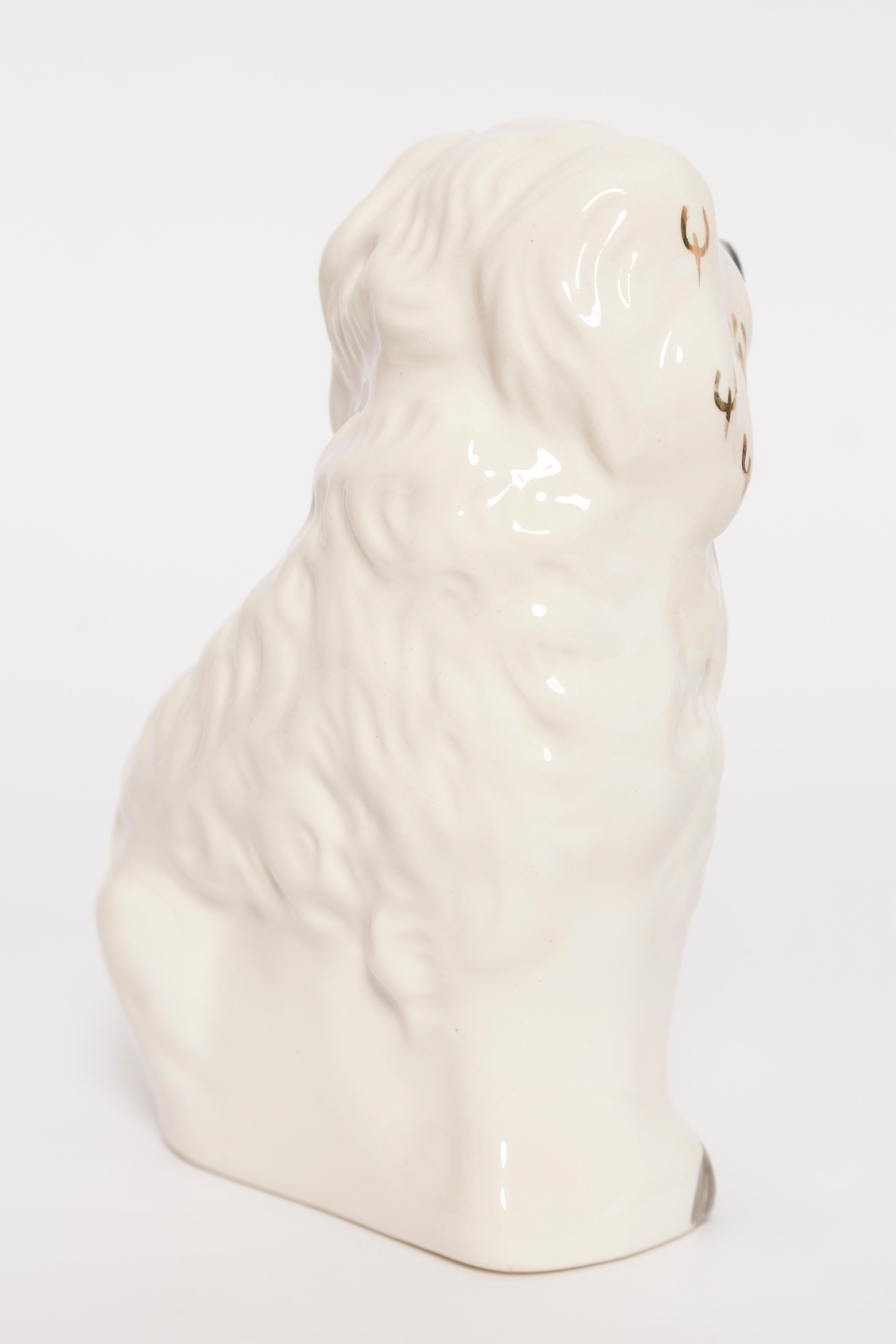 Englische Yorkshire-Hundeskulptur aus Keramik des 19. Jahrhunderts, Staffordshire, England, 1960er Jahre im Angebot 1