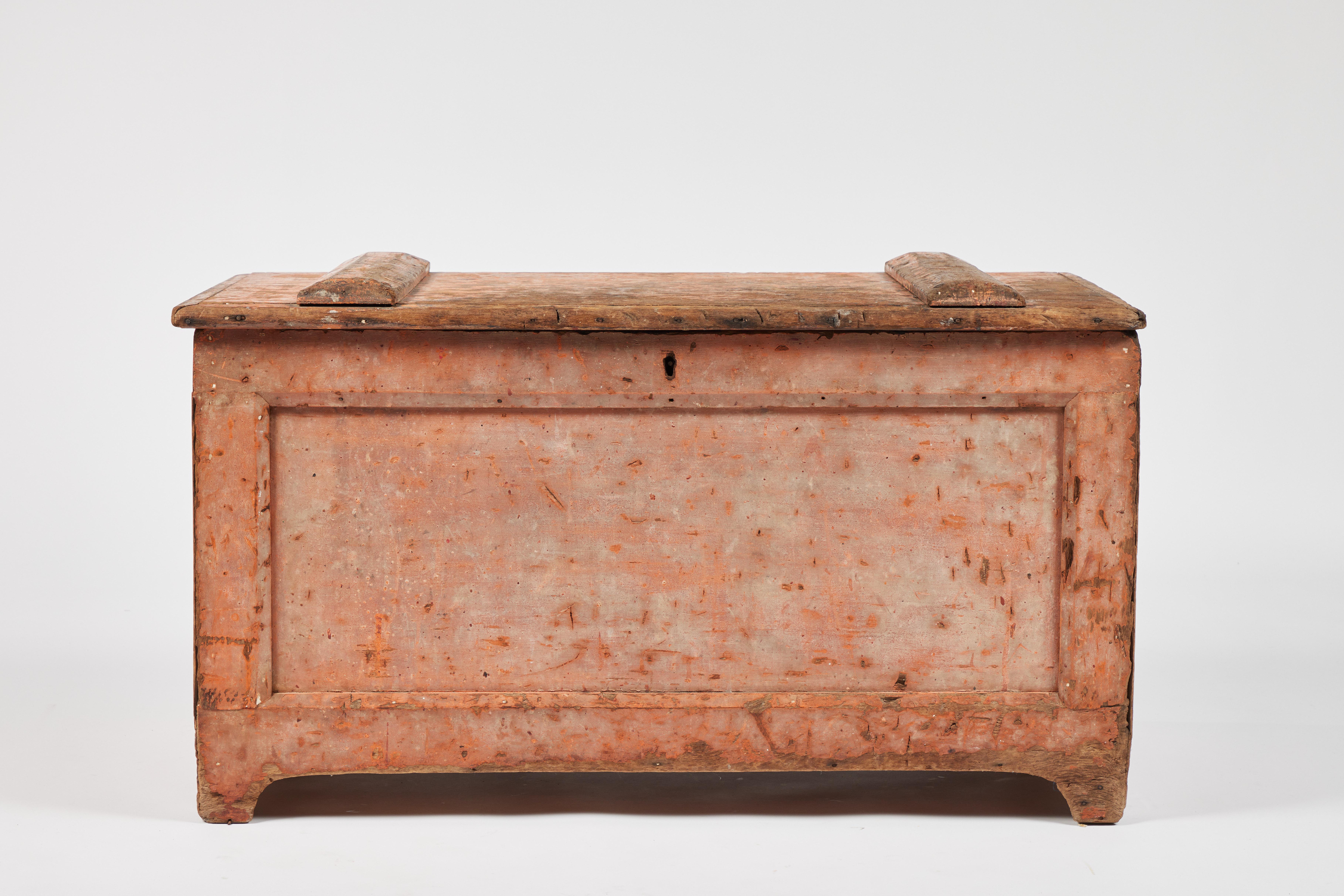 19th Century English Primitive Trunk or Blanket Chest For Sale 2