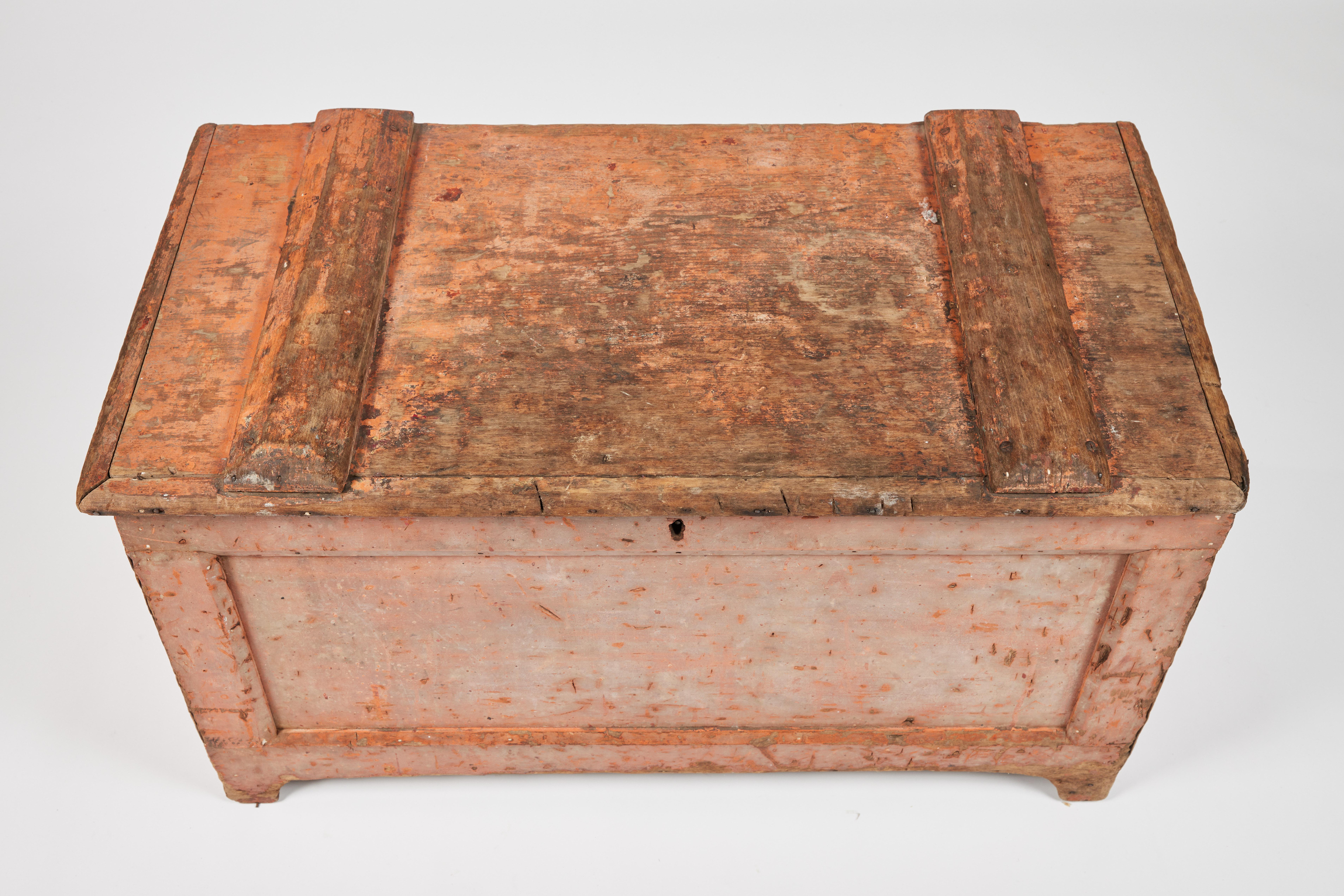 19th Century English Primitive Trunk or Blanket Chest For Sale 3