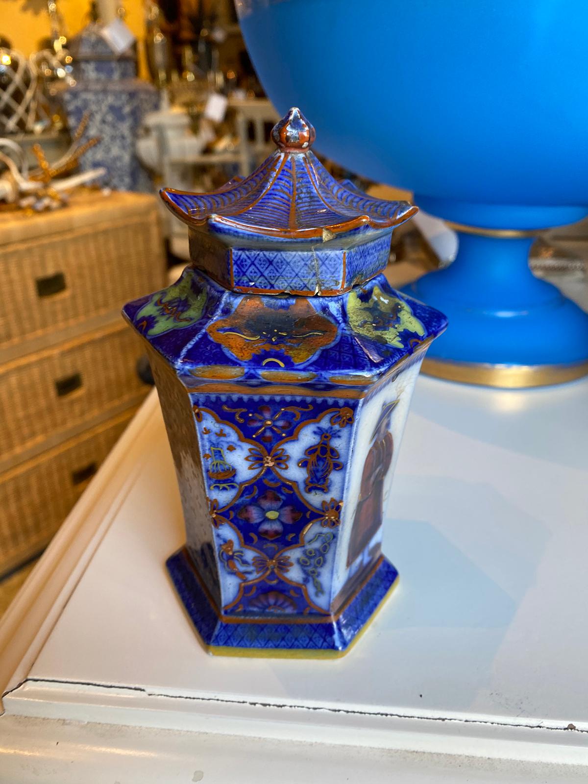 19th Century English Probably Mason's Polychrome Porcelain Hexagonal Jar For Sale 3