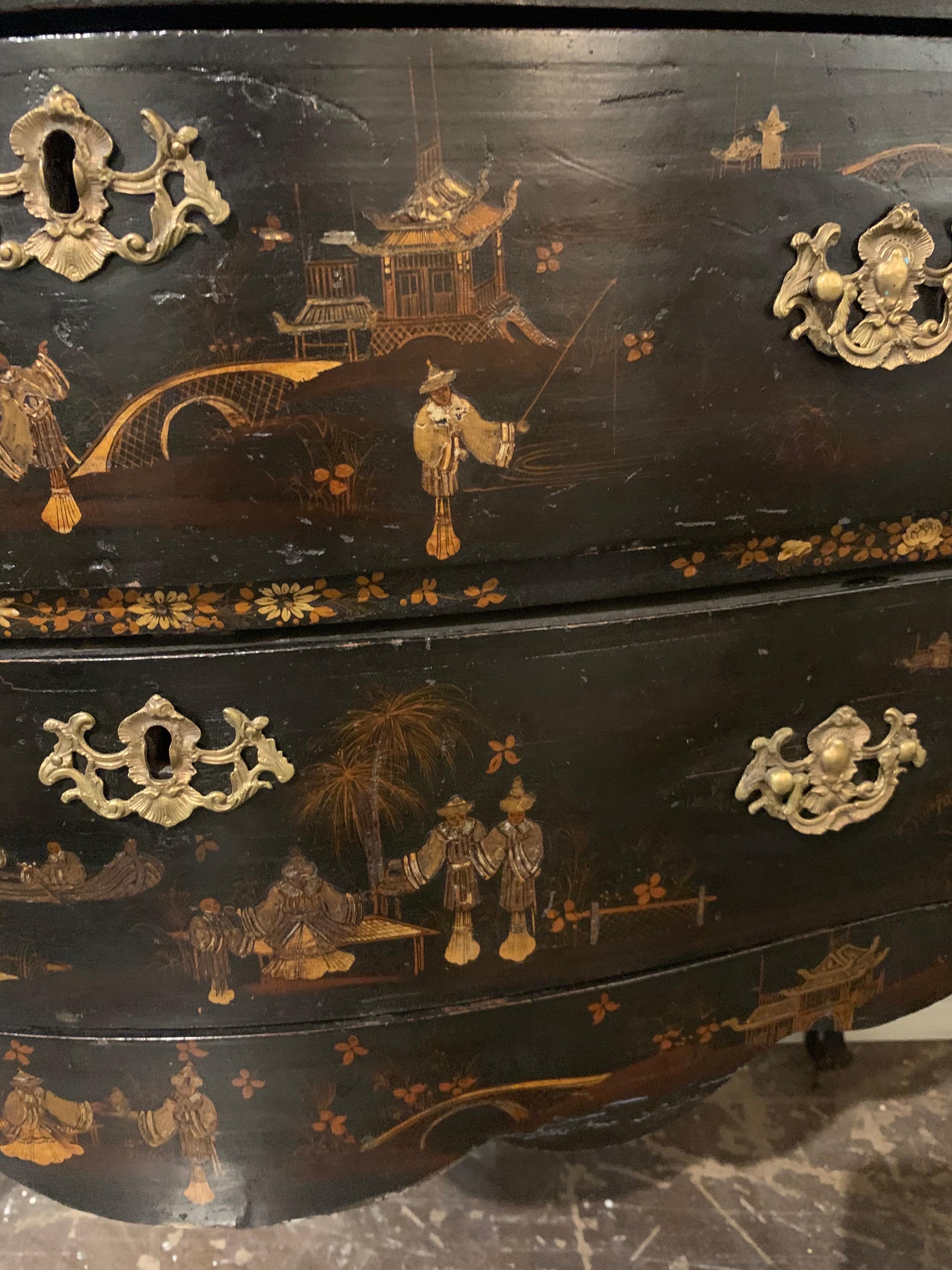 Wood 19th Century English Queen Anne Chinoiserie Cabinet