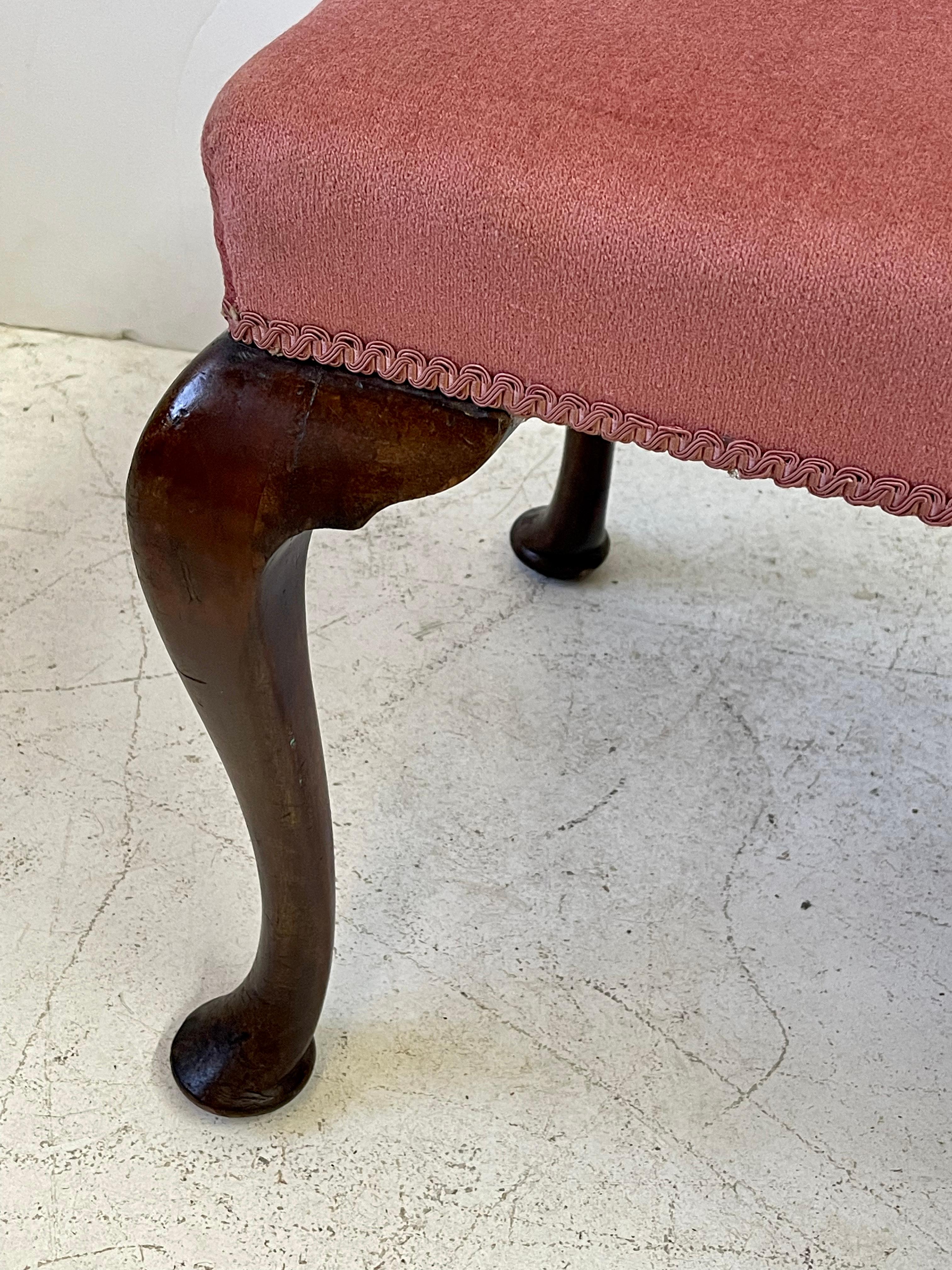 19th Century English Queen Anne Stool of Mahogany 4