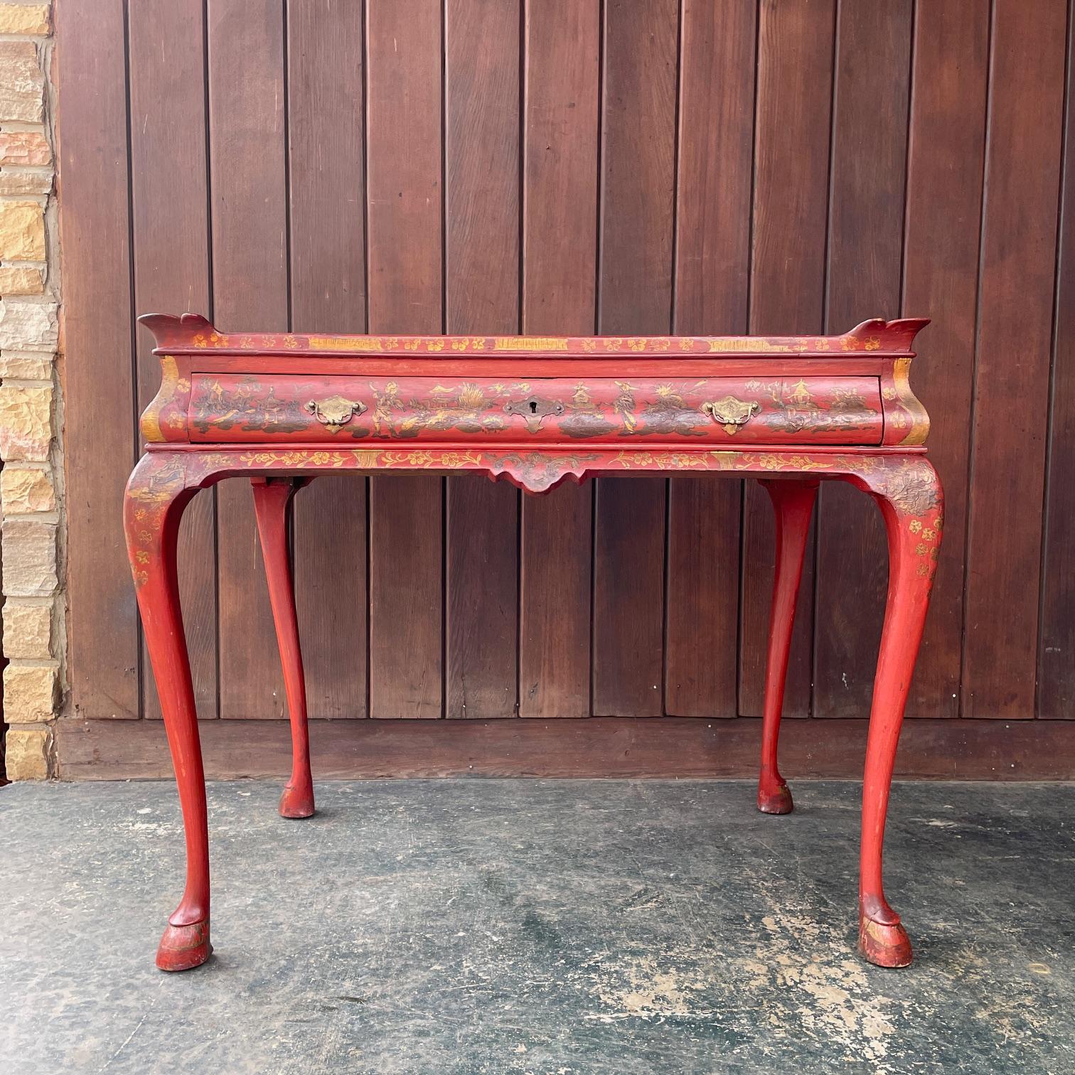 19th Century English Queen Anne Red Lacquered Chinoiserie Desk, No key. Draw is working smoothly. Produced in England or North America, but the exact origin is unknown to us.
W 35.5 x D 23 x H 29.25 in
H 22 1/4 in (Floor to Table Skirt)

Pick up in