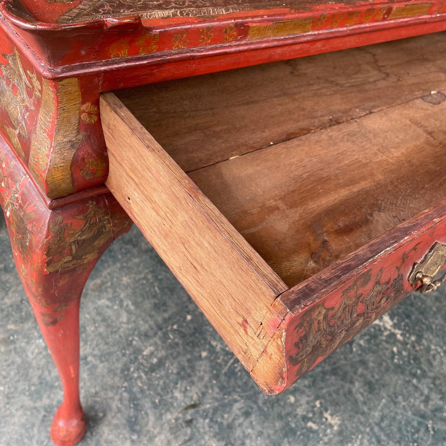 19th Century English Queen Anne Writing Desk Red Lacquered Chinoiserie Japanned For Sale 2