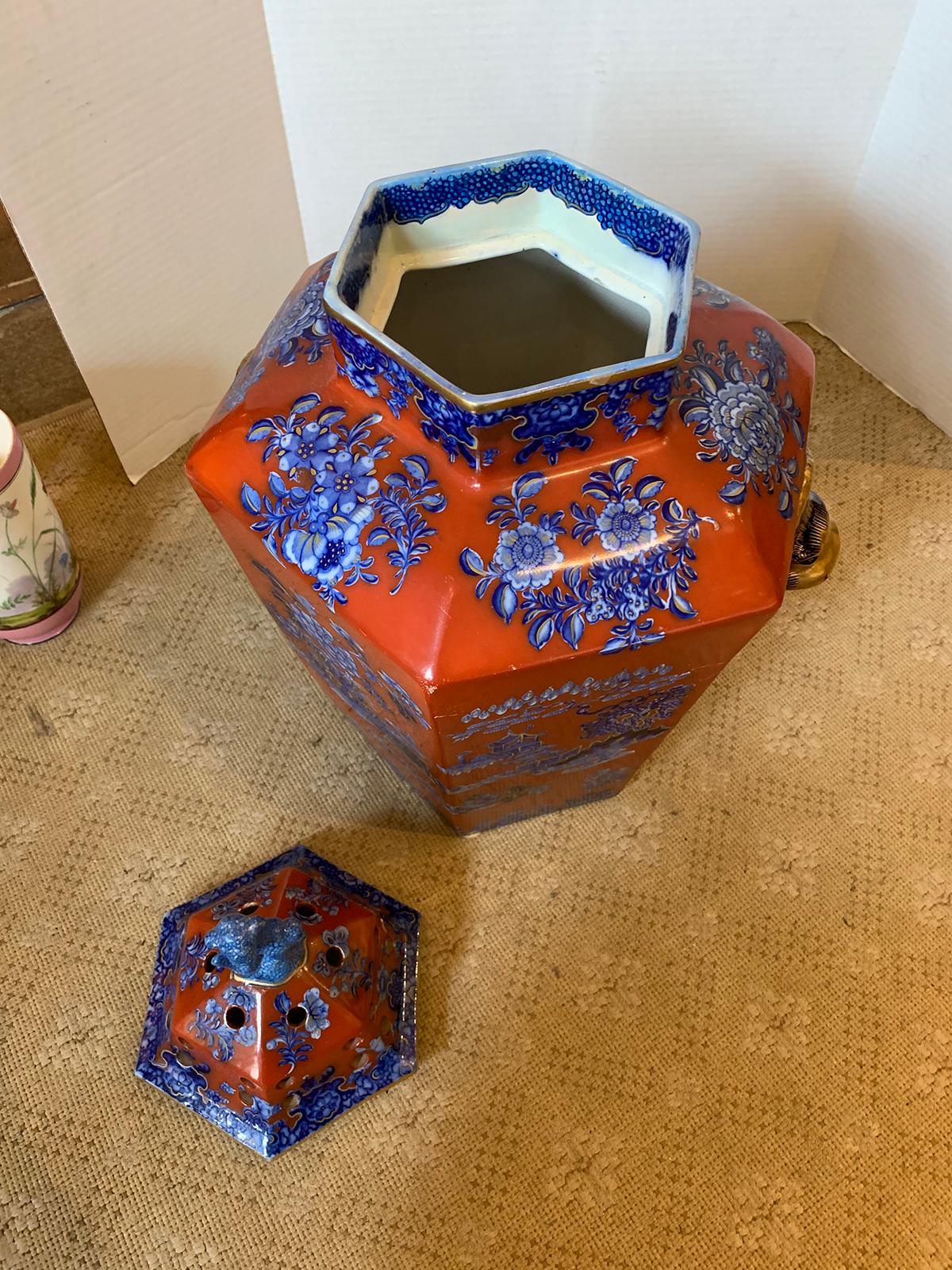 19th Century English Red and Blue Chinoiserie Lidded Potpourri, Foo Dog Finial For Sale 11