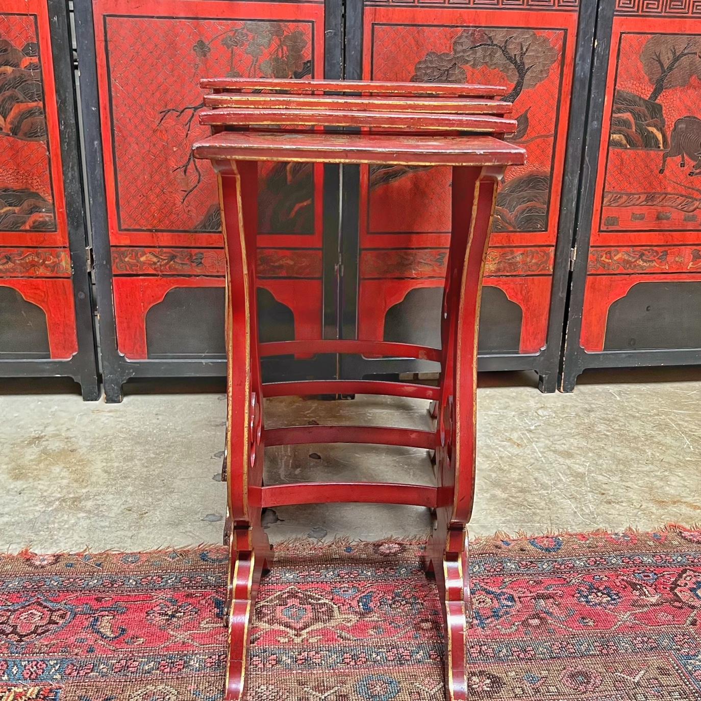 19th Century English Red Lacquered Japanned Nesting Tables For Sale 6