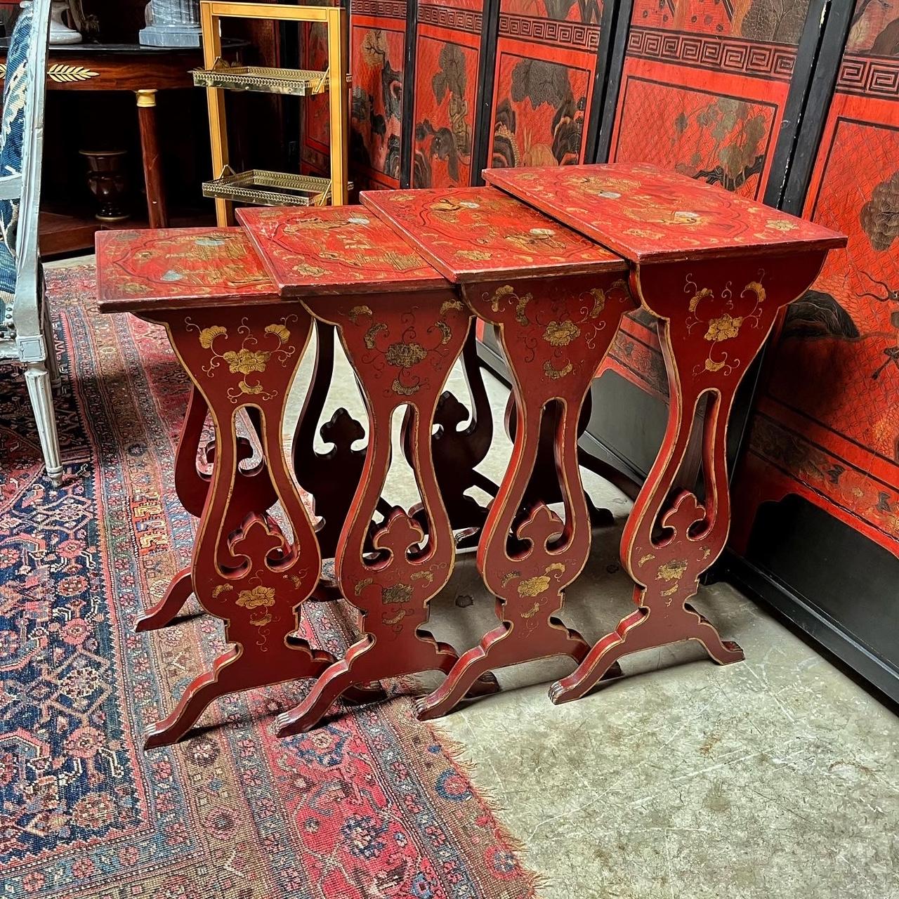 Wood 19th Century English Red Lacquered Japanned Nesting Tables For Sale