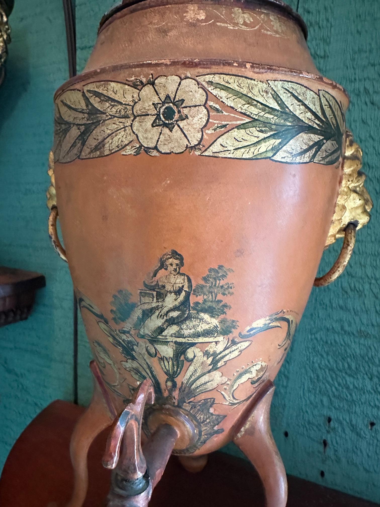 19ème siècle Régence anglaise 3 Garniture Urnes en châtaignier tole Tea Urn Los Angeles en vente 4