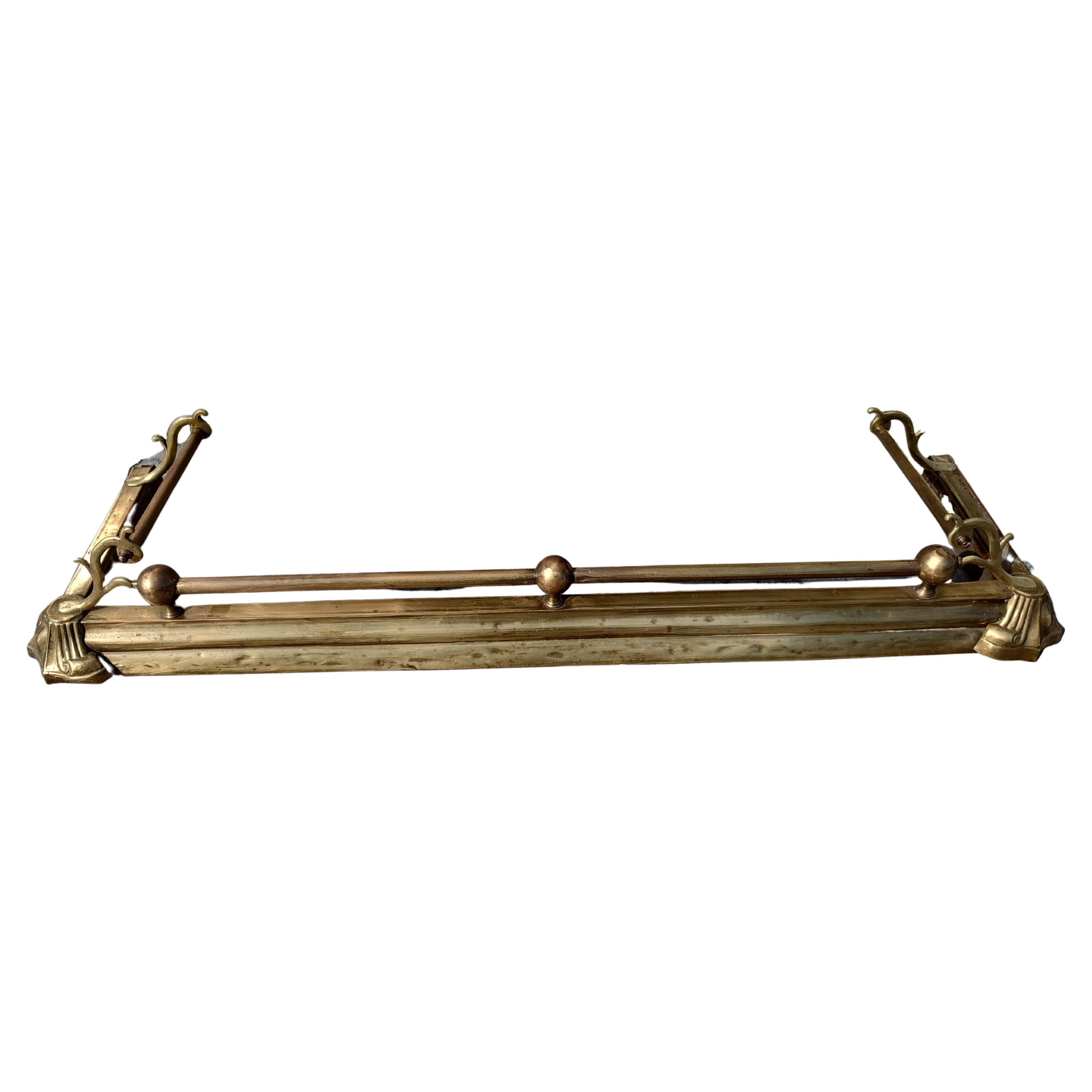 English 19th Century Brass Fireplace Fender For Sale at 1stDibs