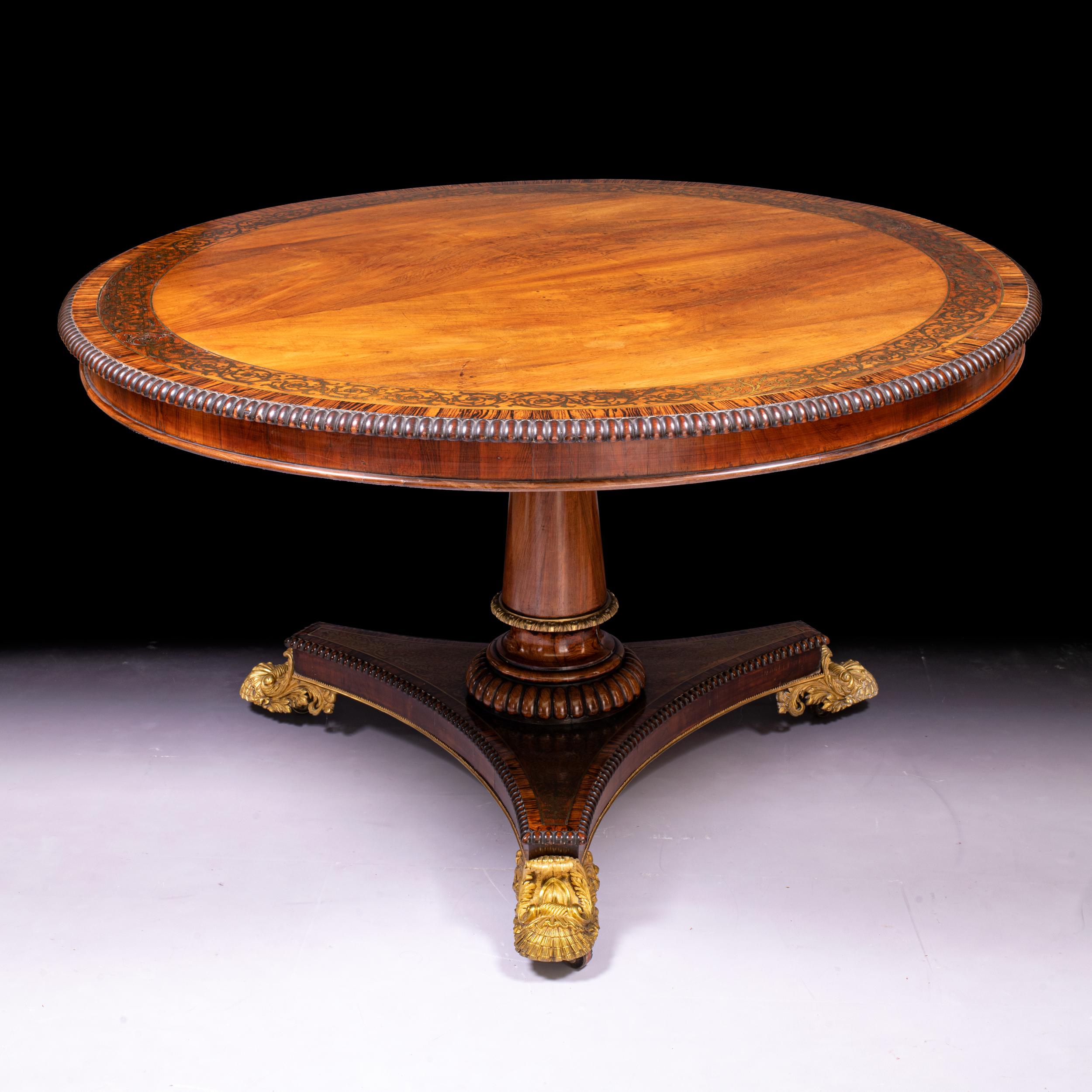 Mesa de centro inglesa del siglo XIX con incrustaciones de latón de la Regencia Incrustación en venta