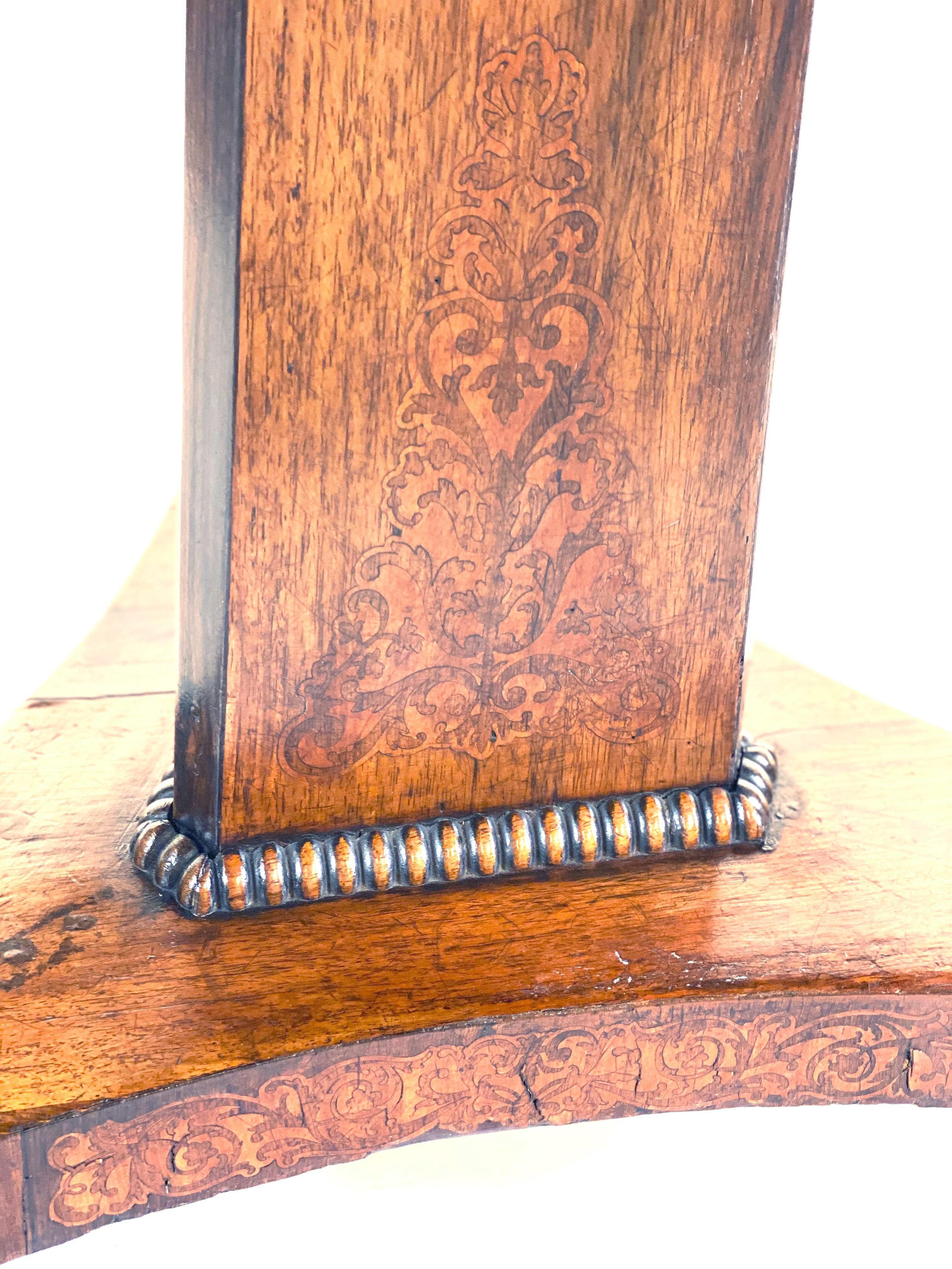 19th Century English Regency Breakfast Table In Good Condition In Nashville, TN
